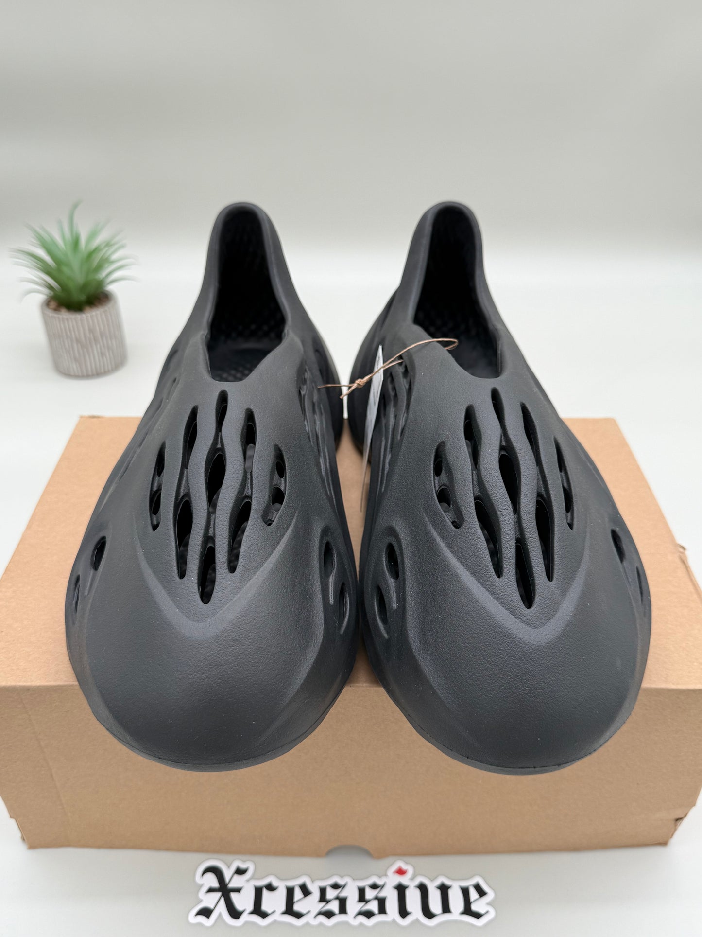 adidas Yeezy Foam Runner Onyx