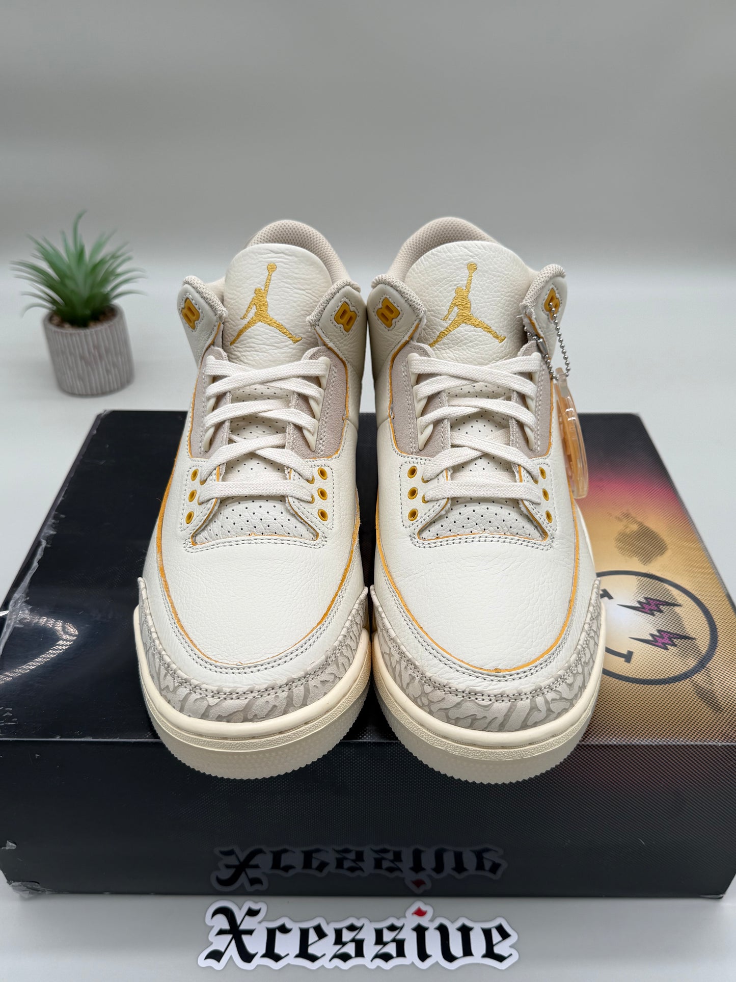Jordan 3 J Balvin Medellín Sunset