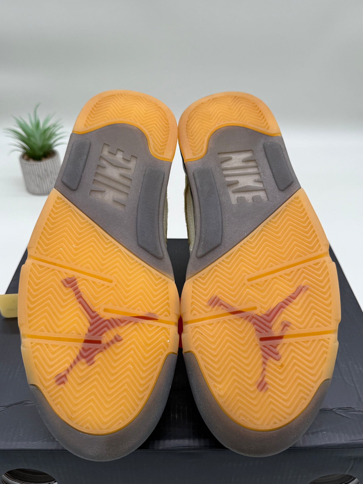 Off-White Jordan 5 Sail