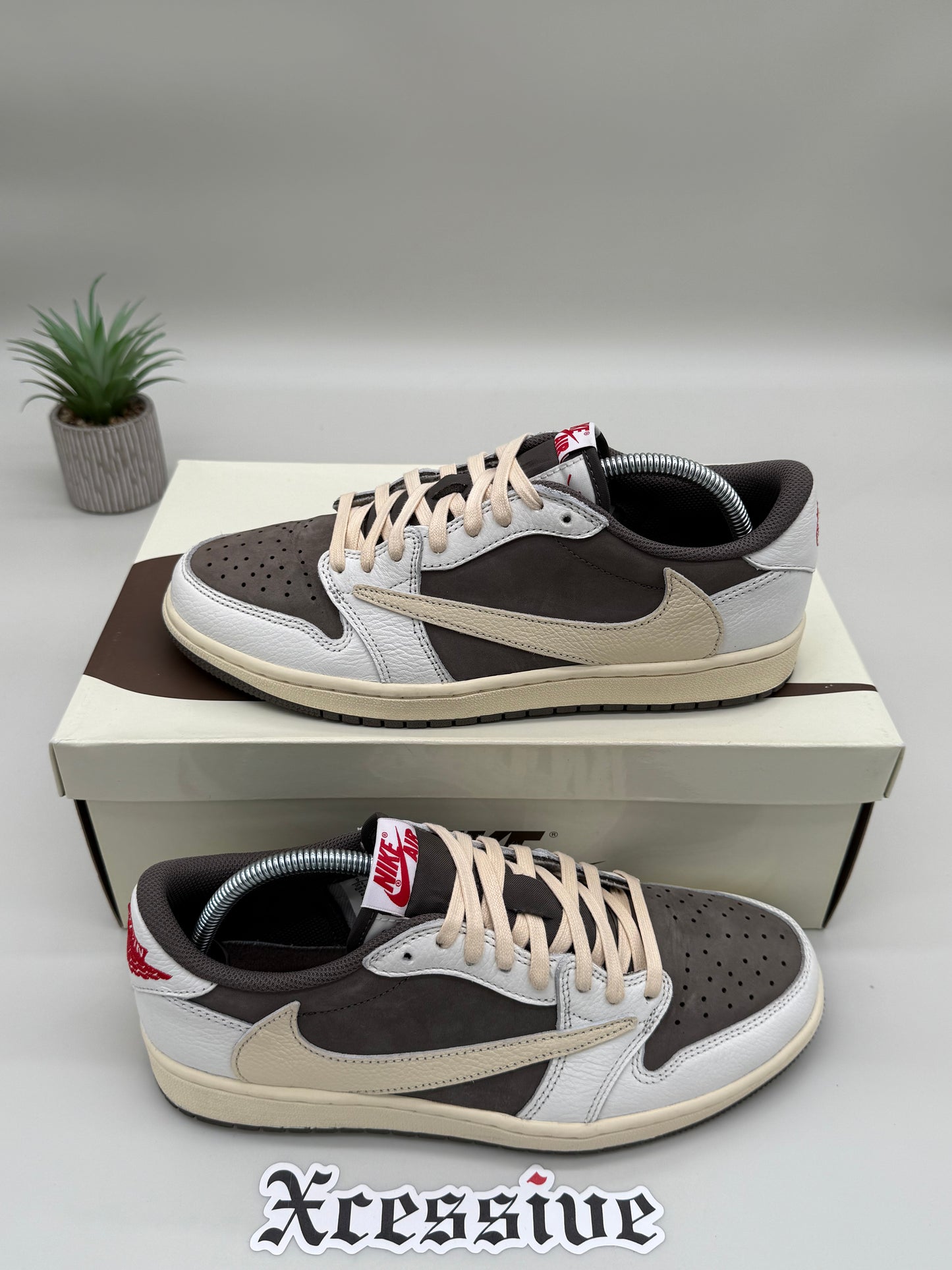 Jordan 1 Low Travis Scott Reverse Mocha
