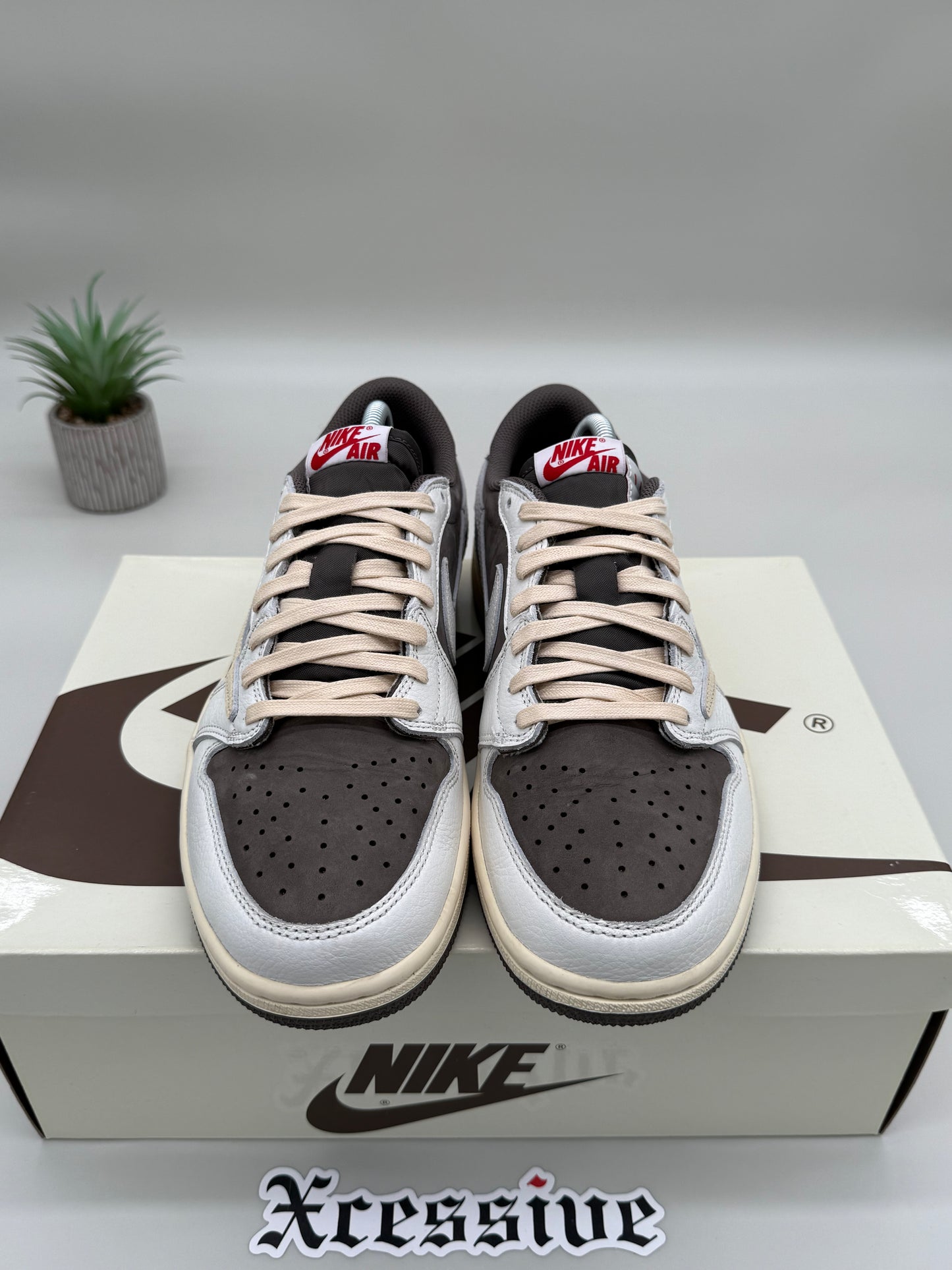 Jordan 1 Low Travis Scott Reverse Mocha