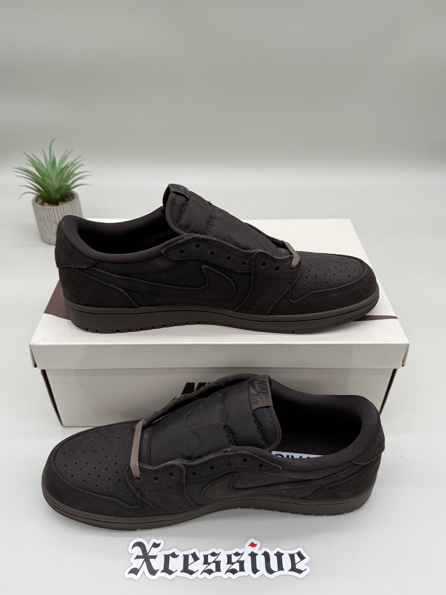 Jordan 1 Low Travis Scott Velvet