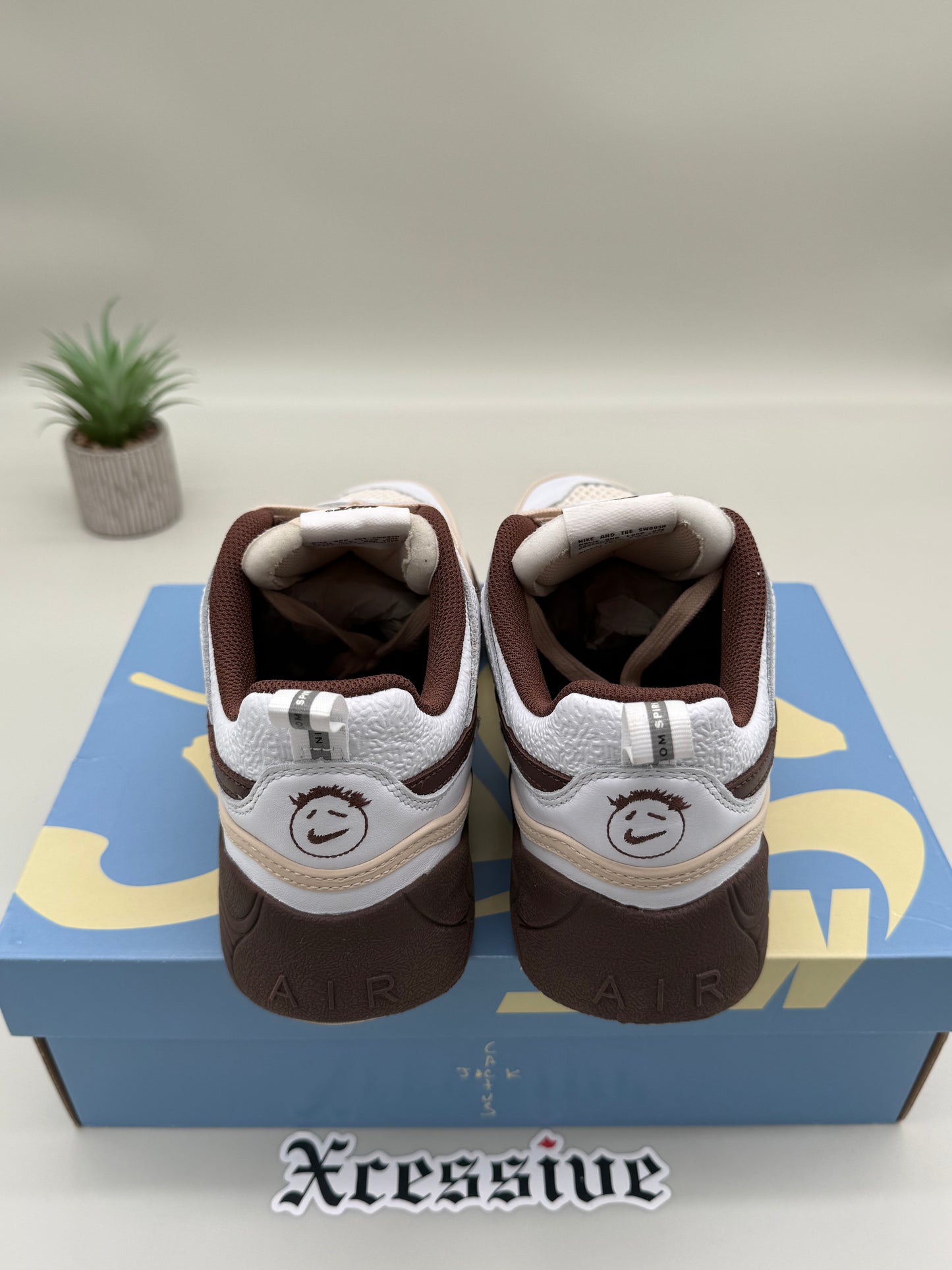 Nike Zoom Field Jaxx Travis Scott Light Chocolate