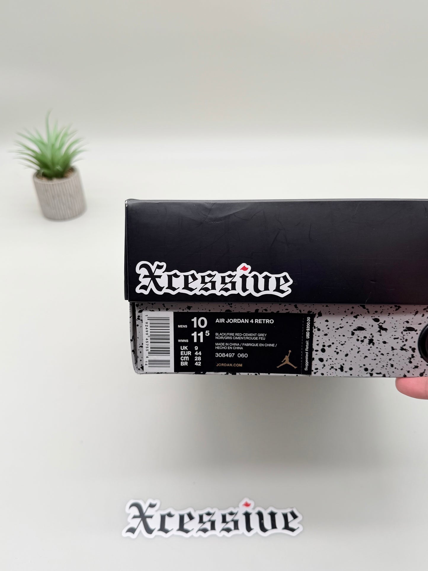 Jordan 4 Bred (2019)