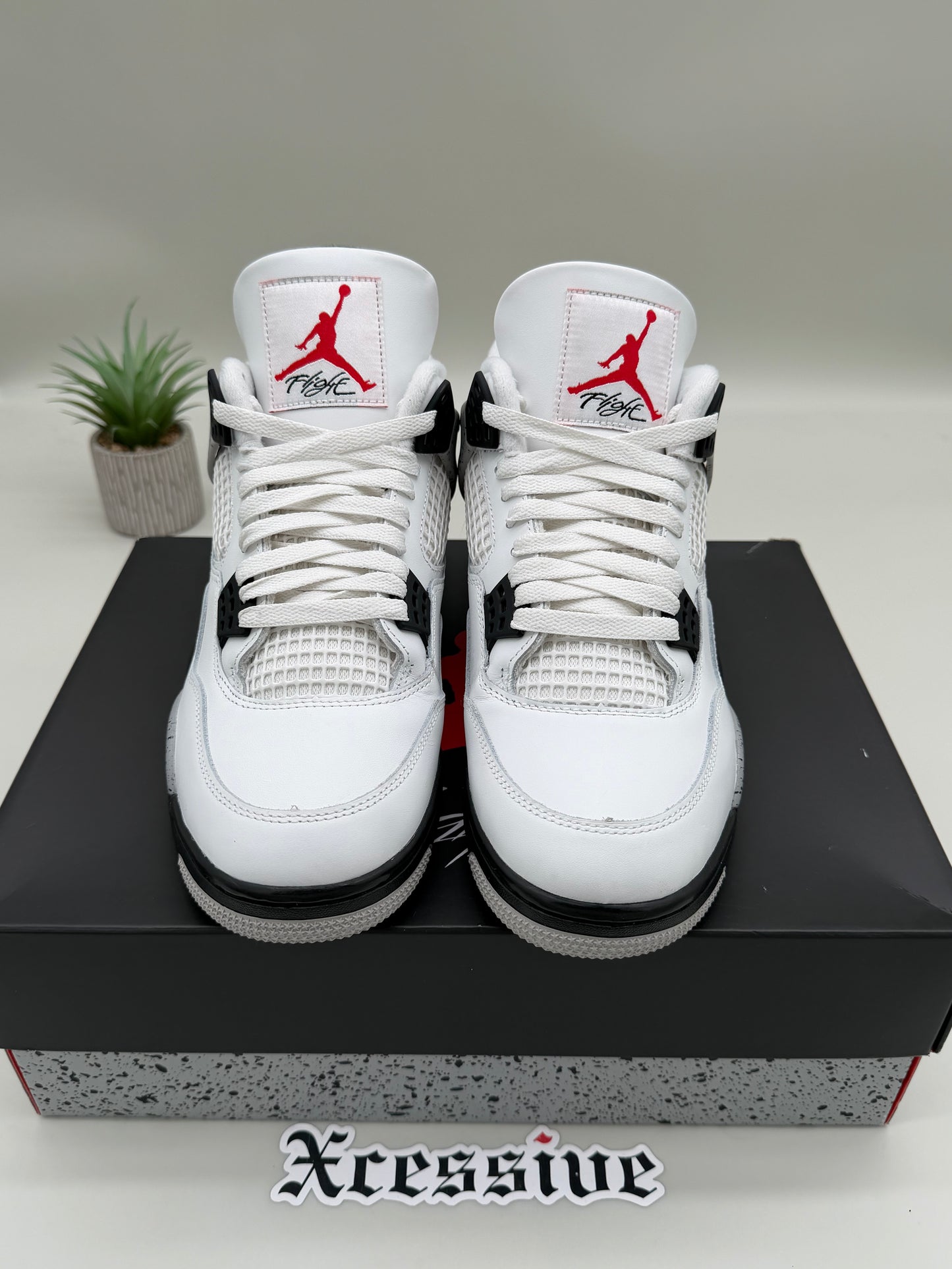 Jordan 4 White Cement