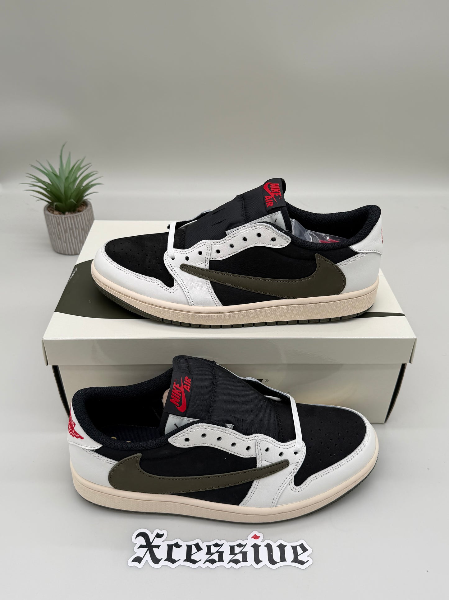 Jordan 1 Low Travis Scott Olive