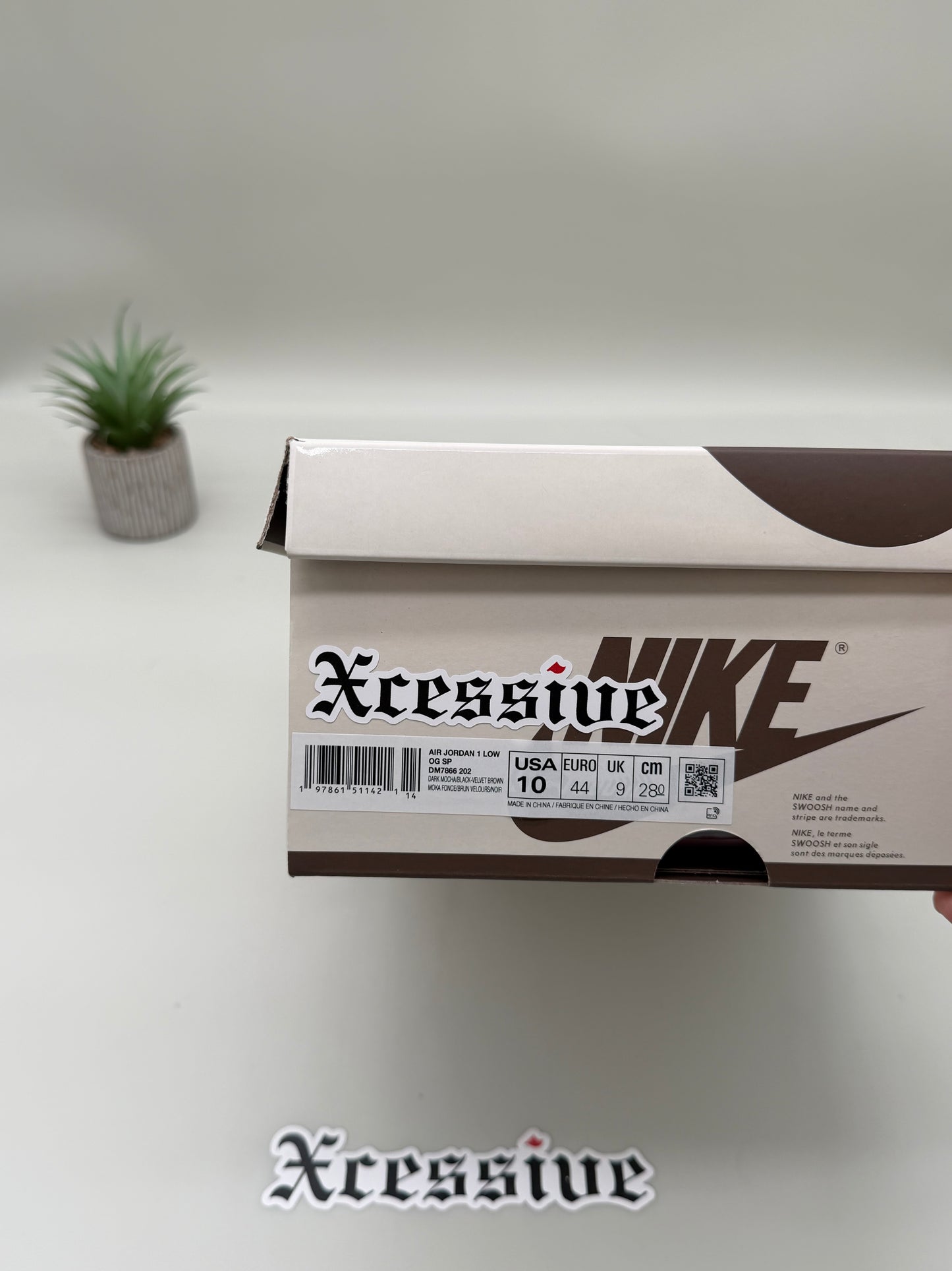 Jordan 1 Low Travis Scott Velvet