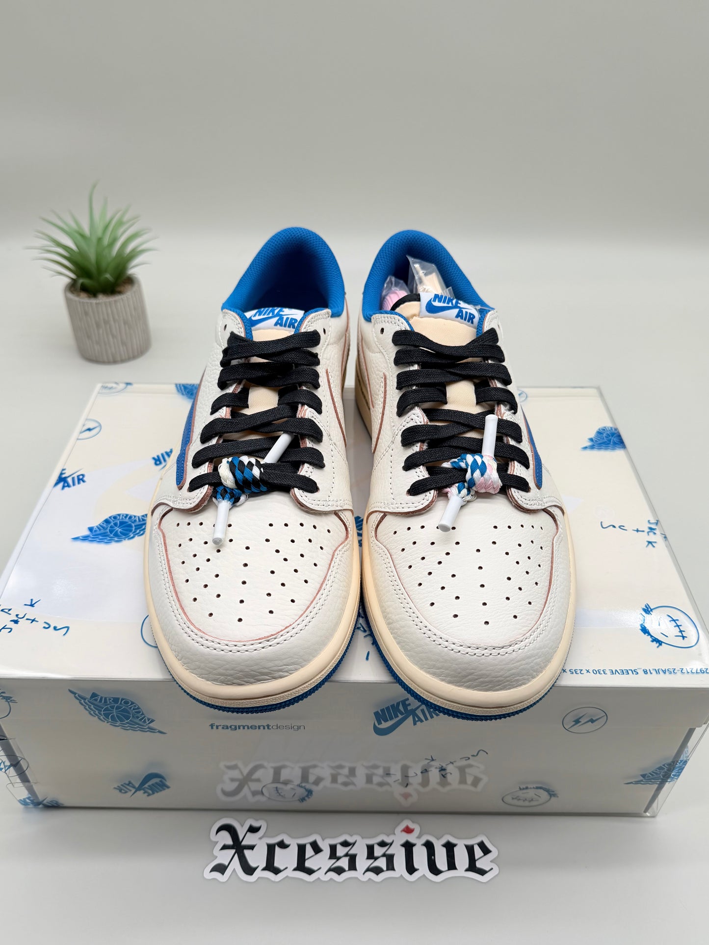 Jordan 1 Low Travis Scott Fragment Military Blue