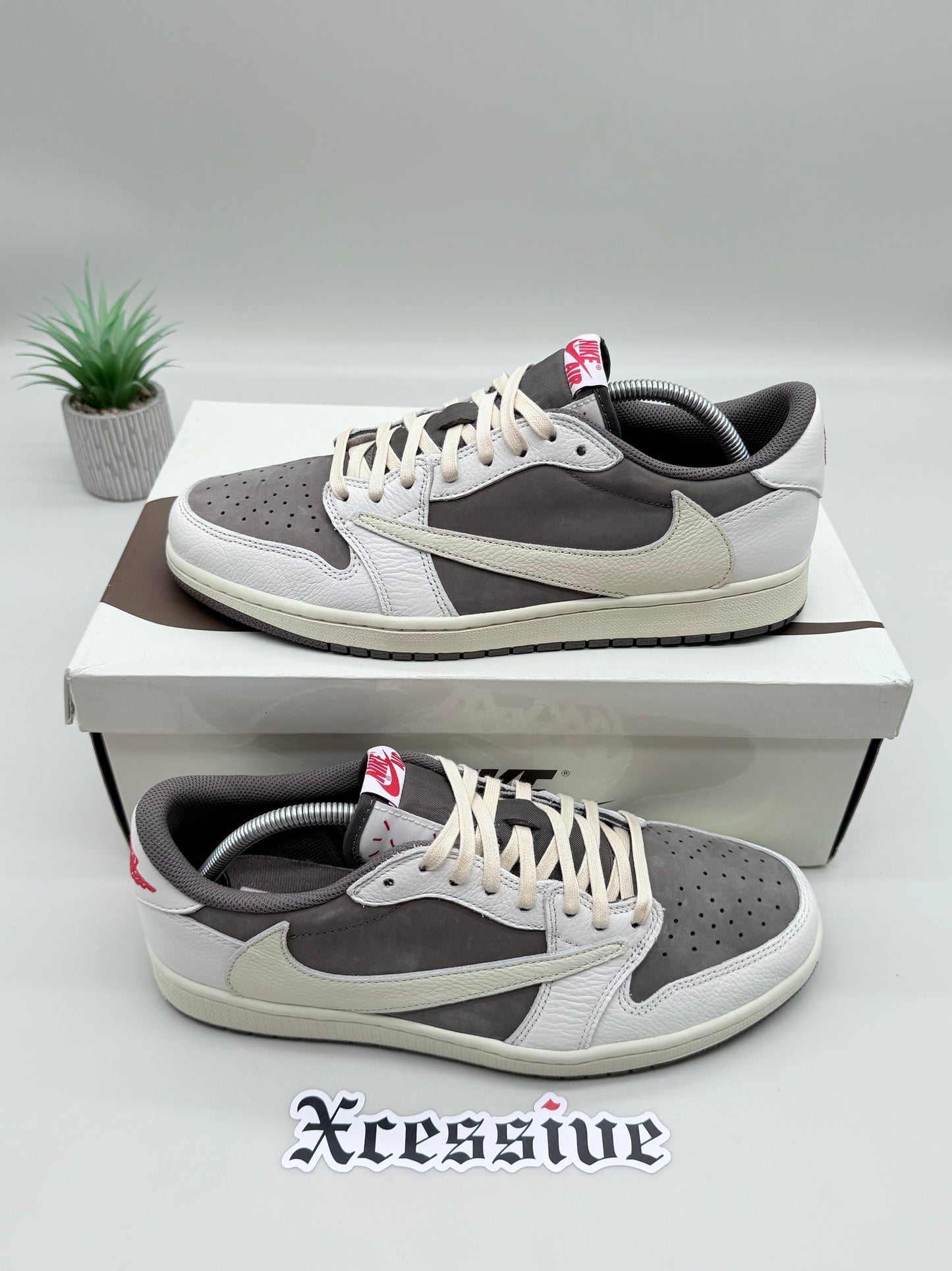 Jordan 1 Low Travis Scott Reverse Mocha