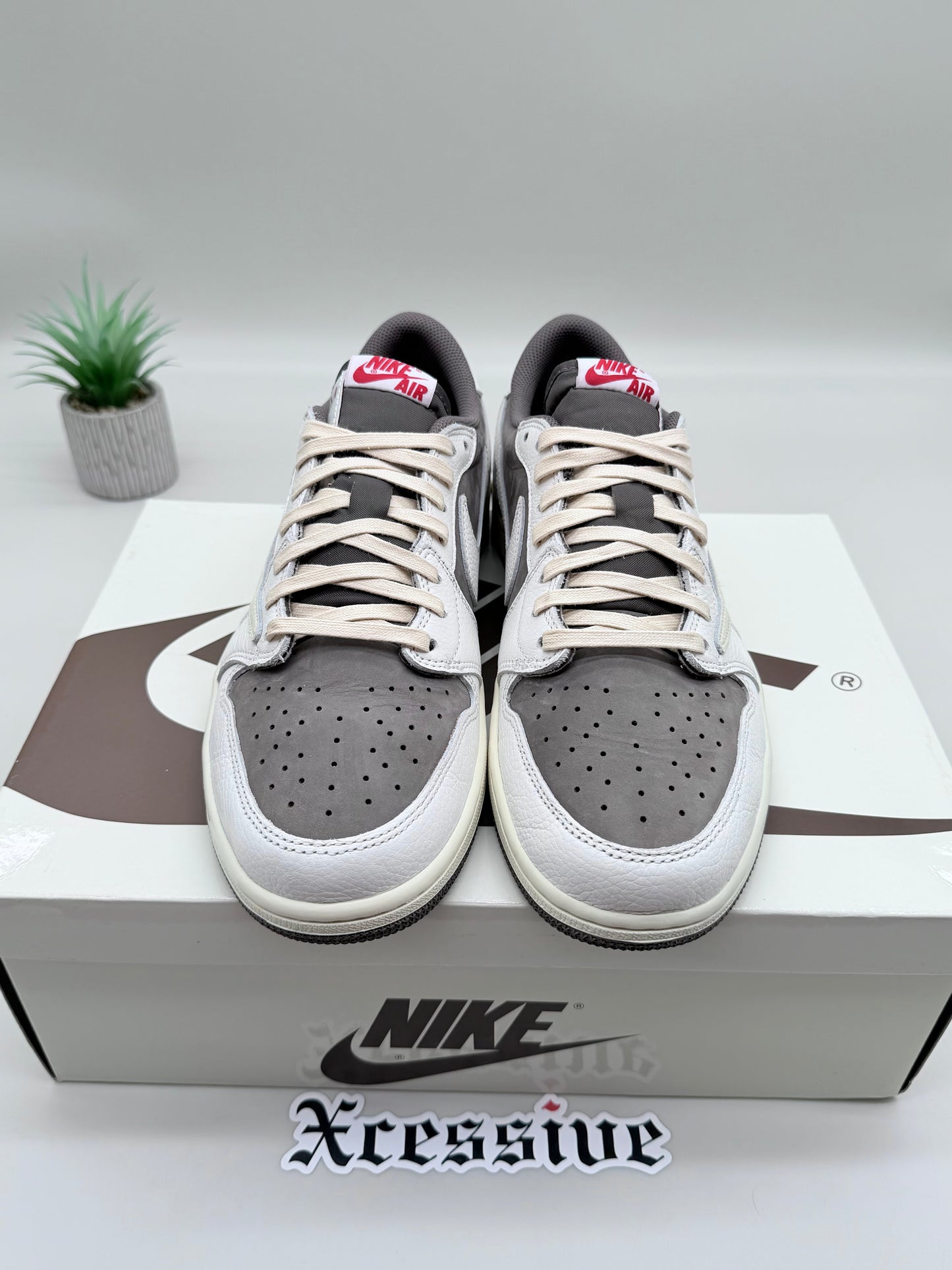 Jordan 1 Low Travis Scott Reverse Mocha