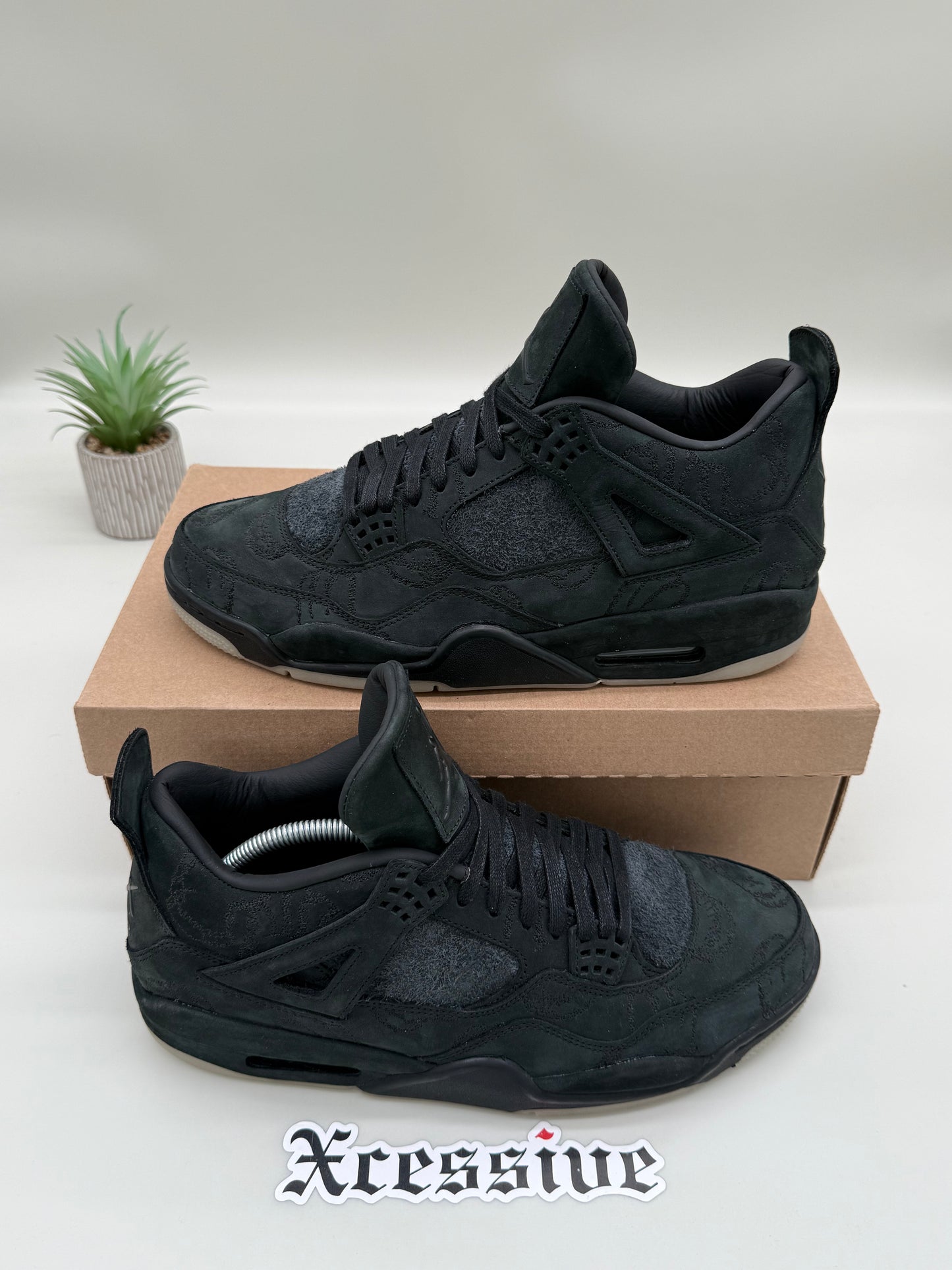 Jordan 4 KAWS Black