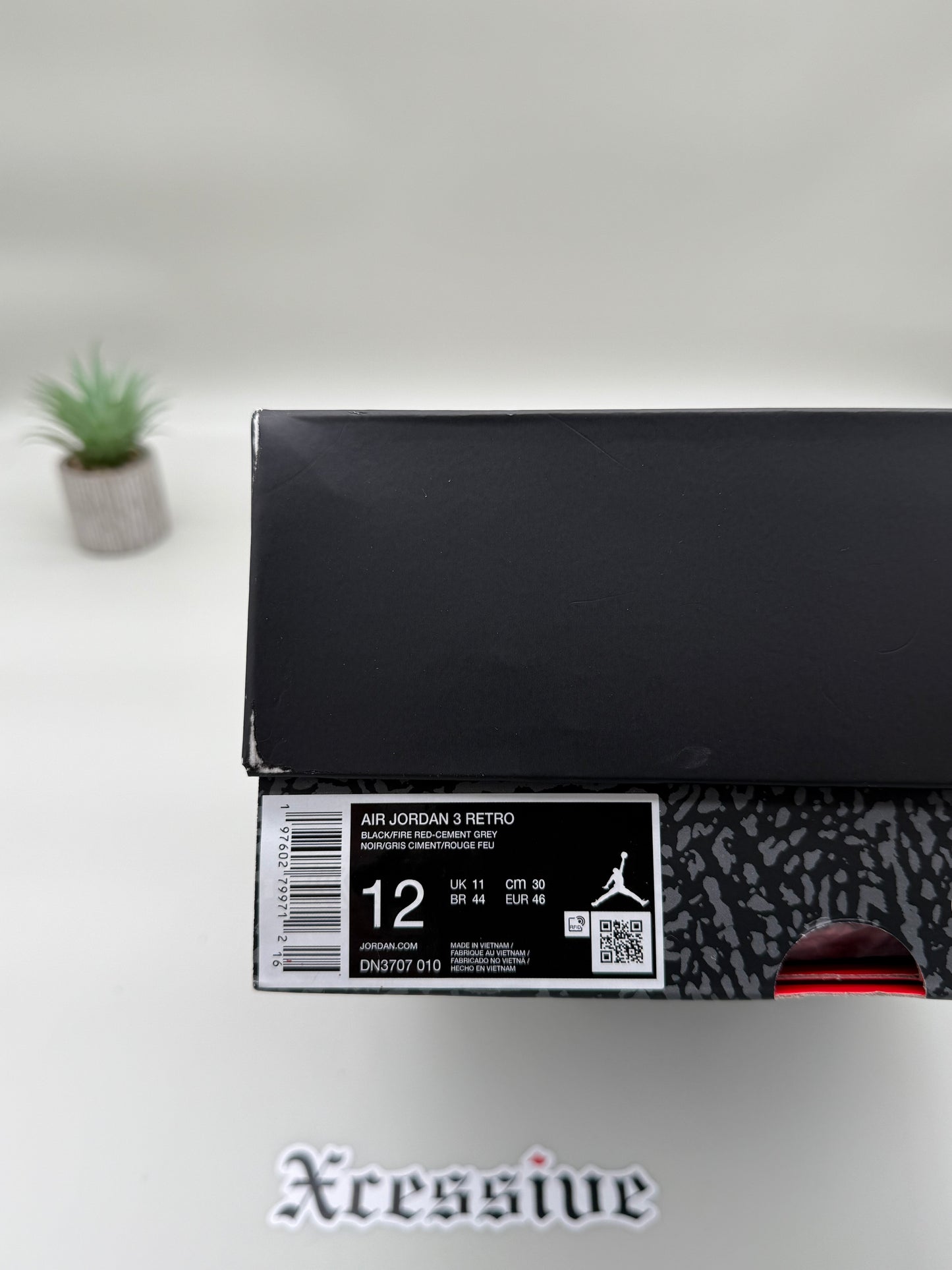 Jordan 3 Black Cement