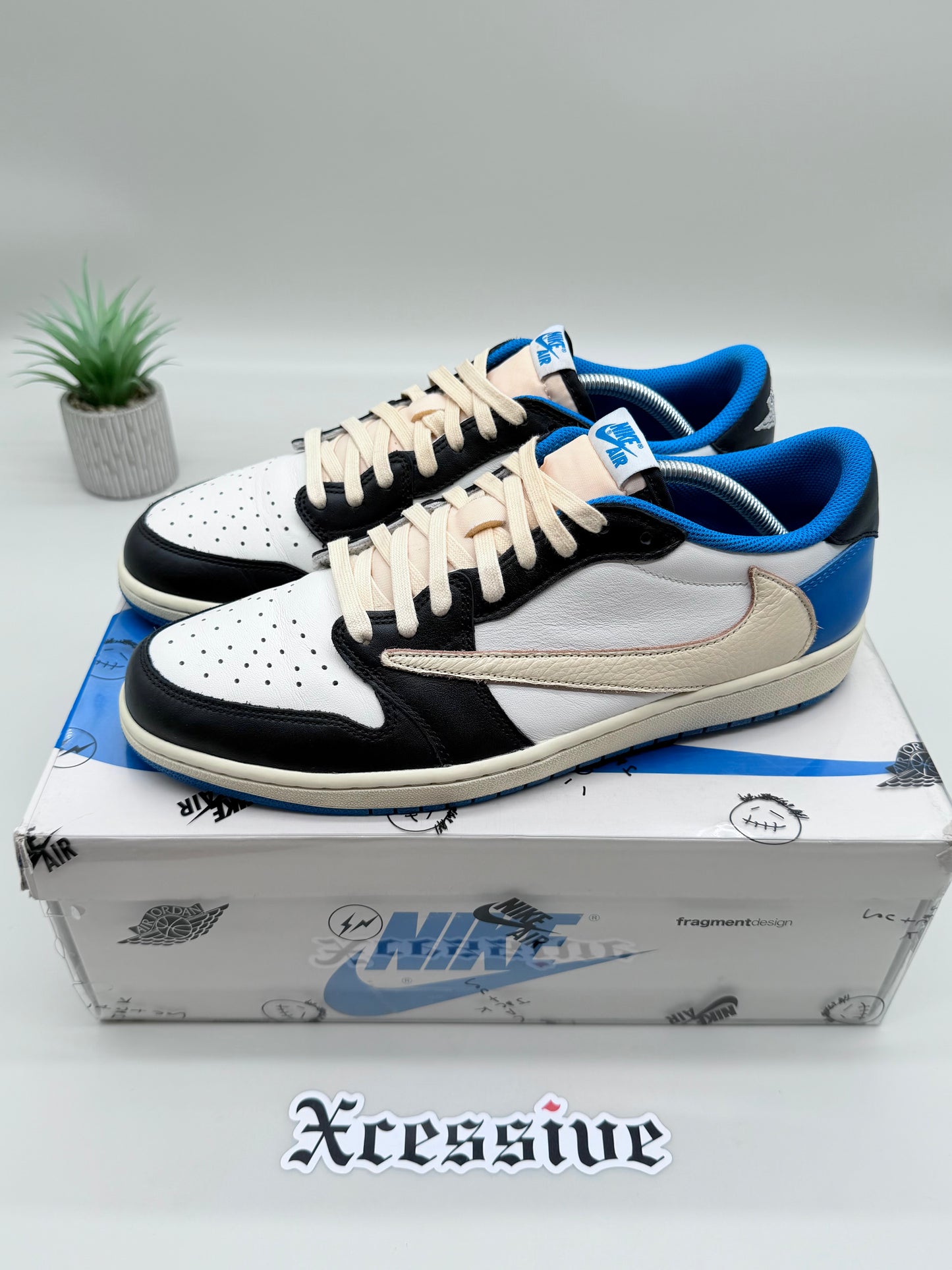 Jordan 1 Low Travis Scott Fragment