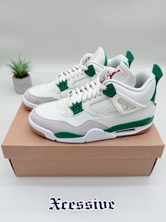 Jordan 4 SB Pine Green