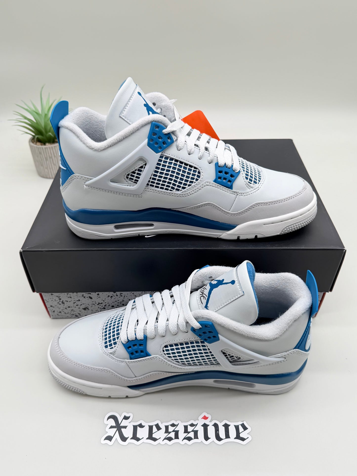 Jordan 4 Military Blue