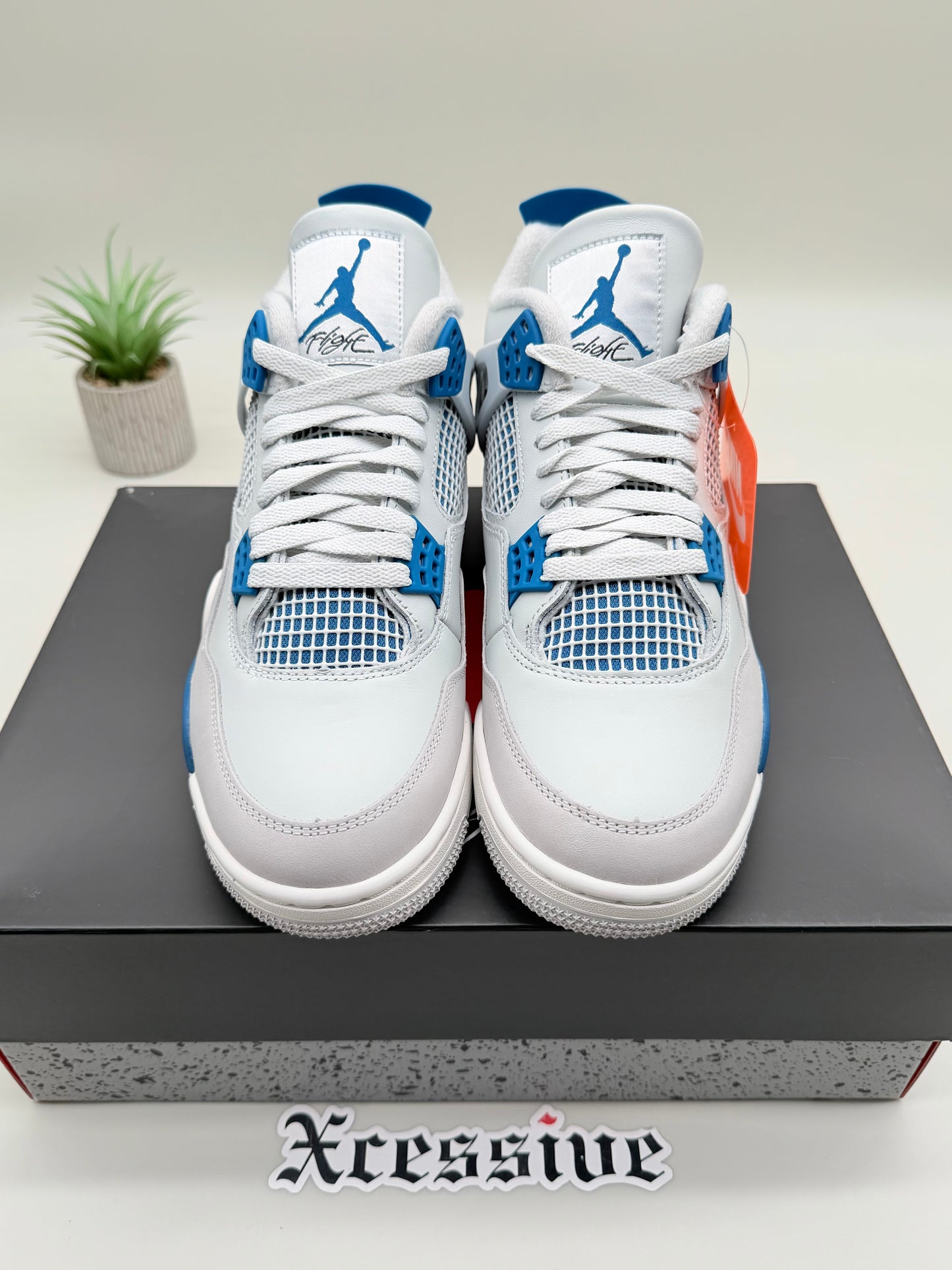 Jordan 4 Military Blue