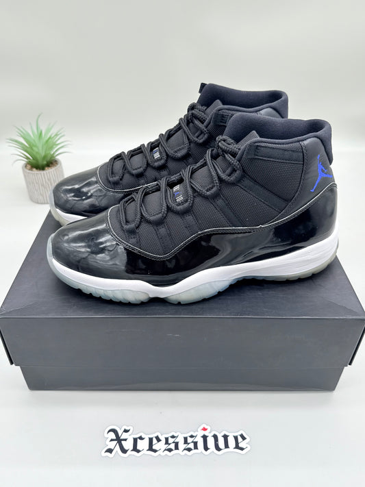 Jordan 11 Space Jam