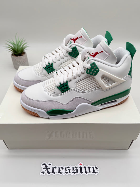 Jordan 4 SB Pine Green