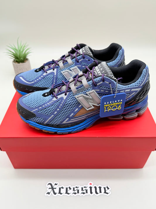 New Balance 1906r Action Bronson Medusa Azul