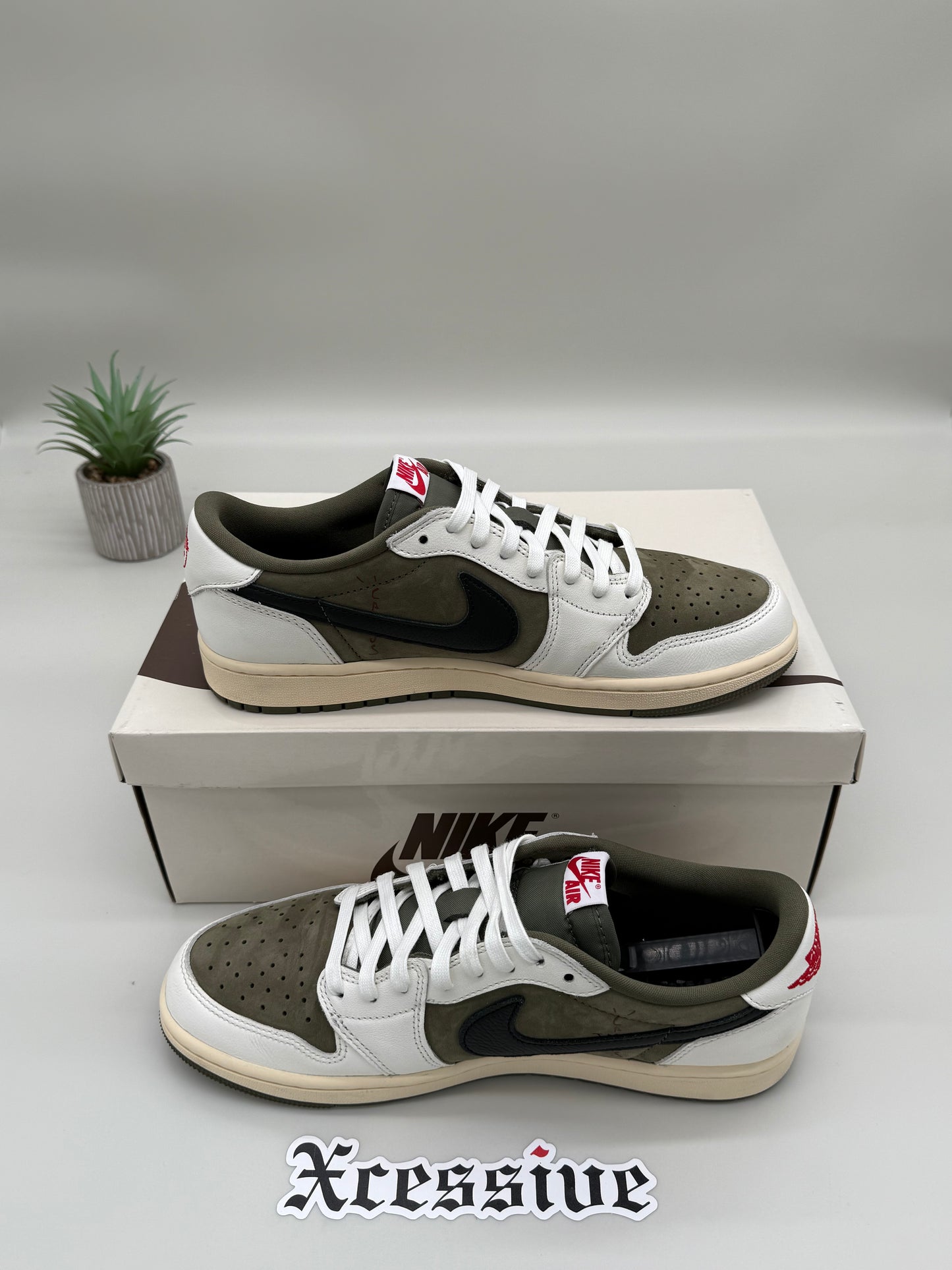 Jordan 1 Low Travis Scott Medium Olive