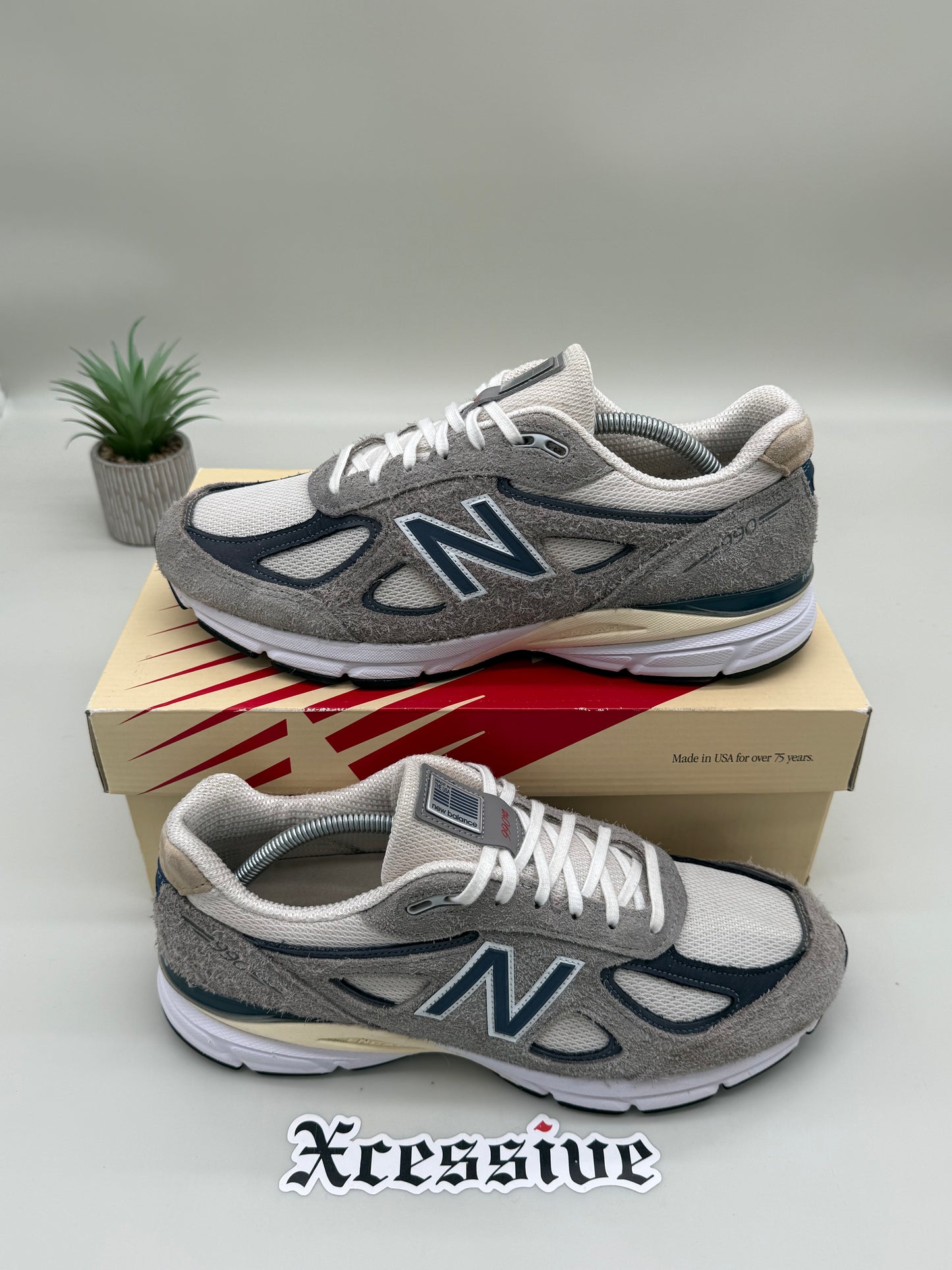 New Balance 990v4 Grey Day