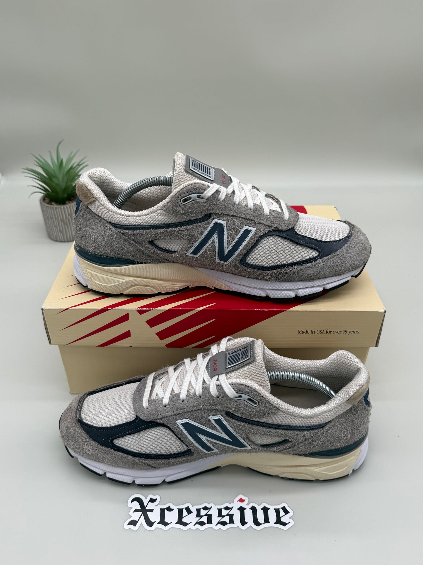 New Balance 990v4 Grey Day