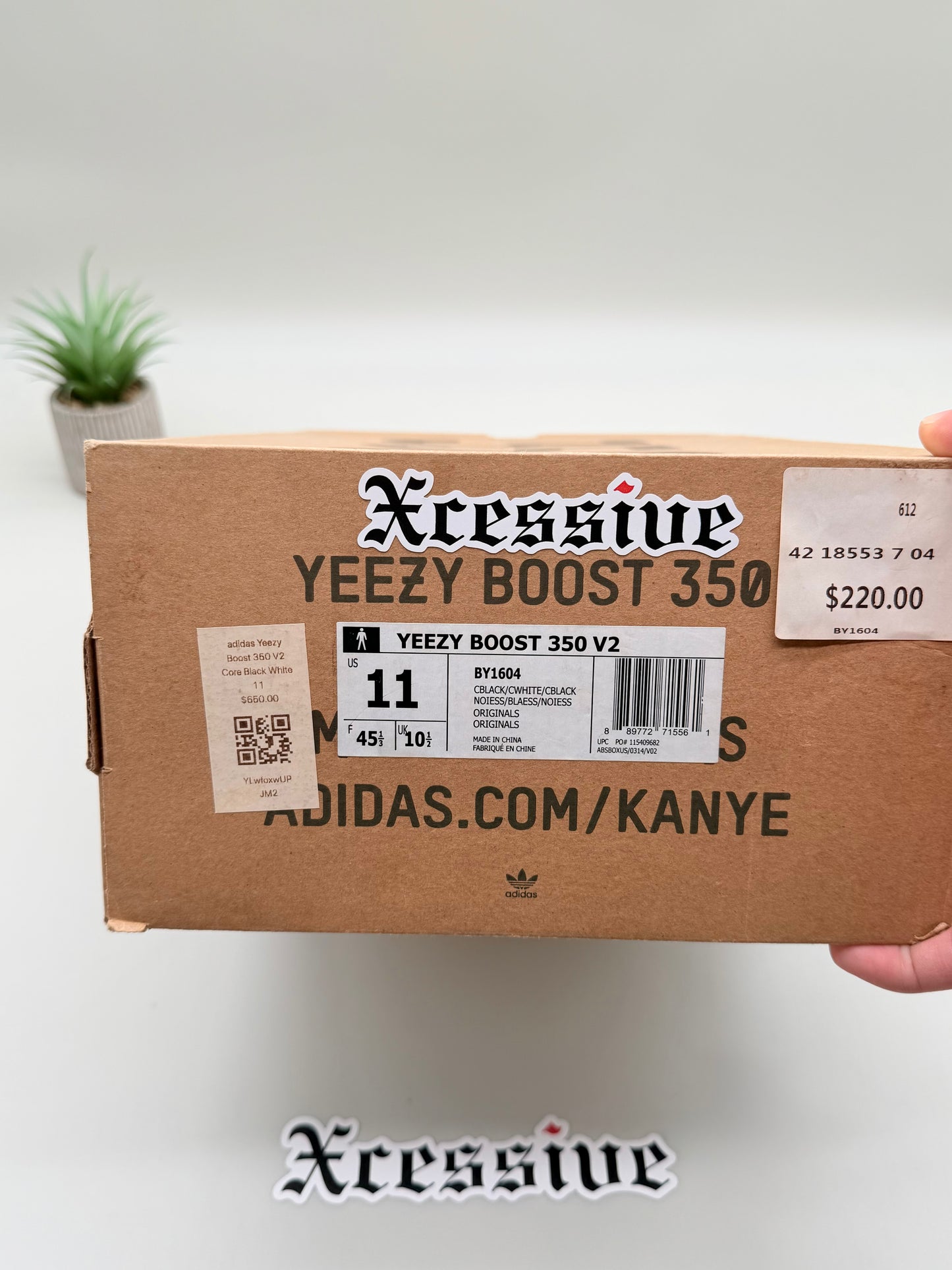 Adidas Yeezy Boost 350 V2 Oreo