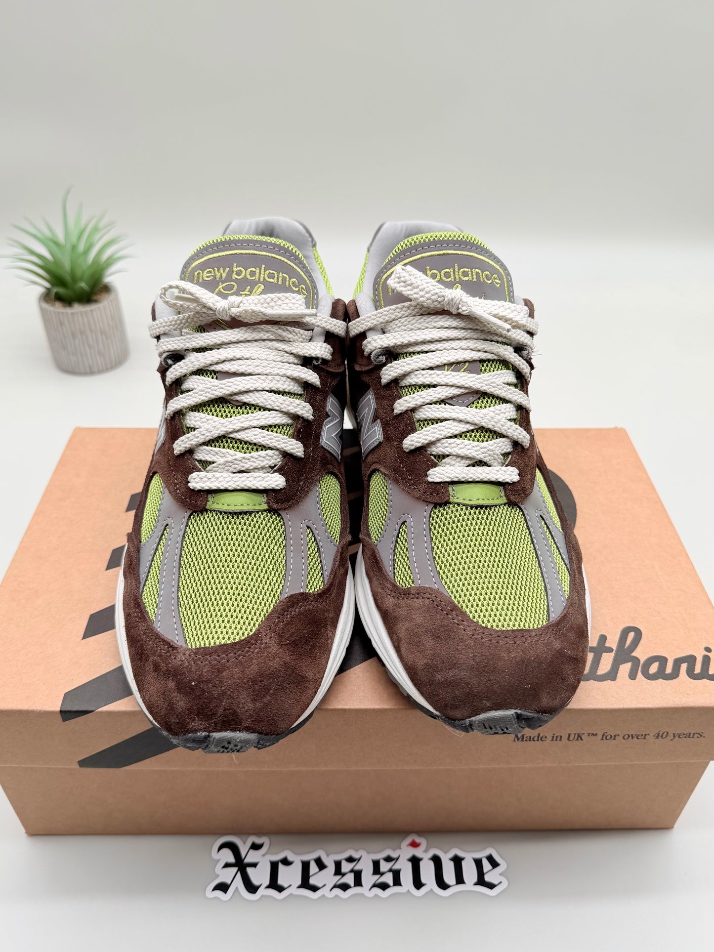 New Balance 991v2 Cathari x Kith Reverse Matcha
