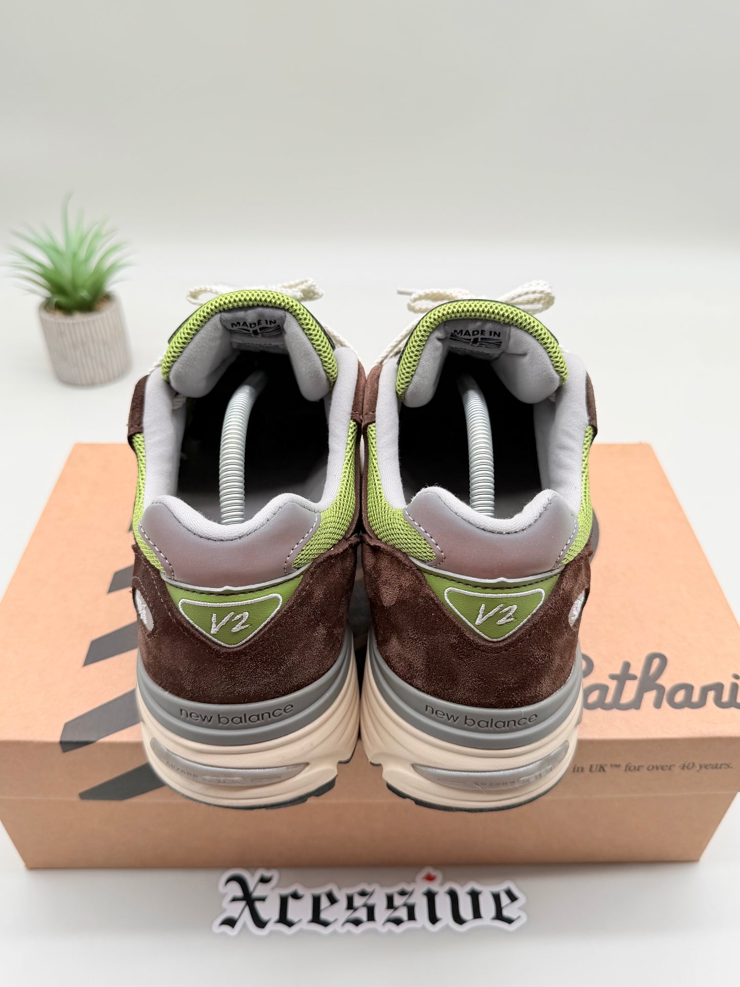 New Balance 991v2 Cathari x Kith Reverse Matcha