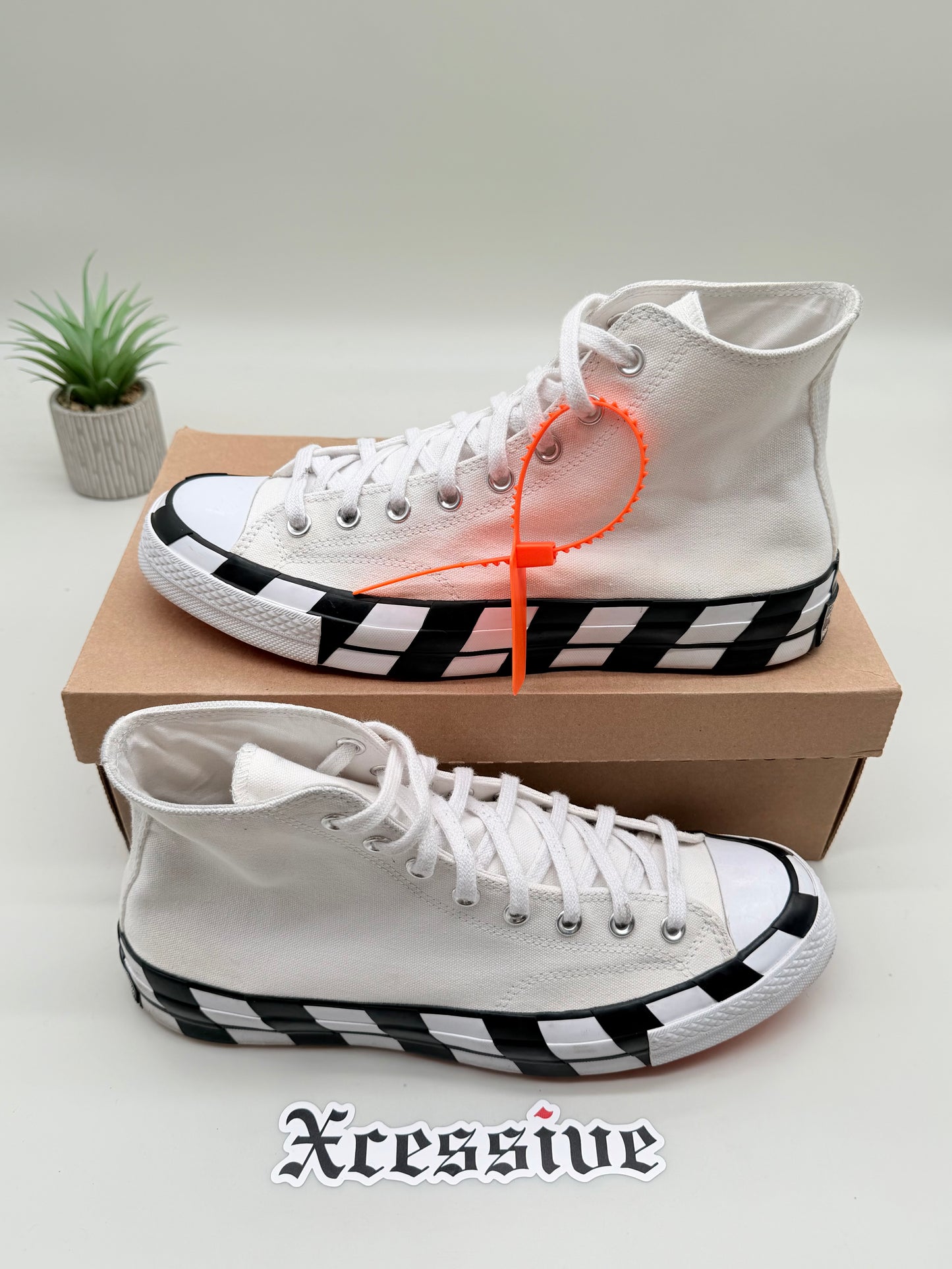 Off-White Converse Chuck Taylor All Star 70