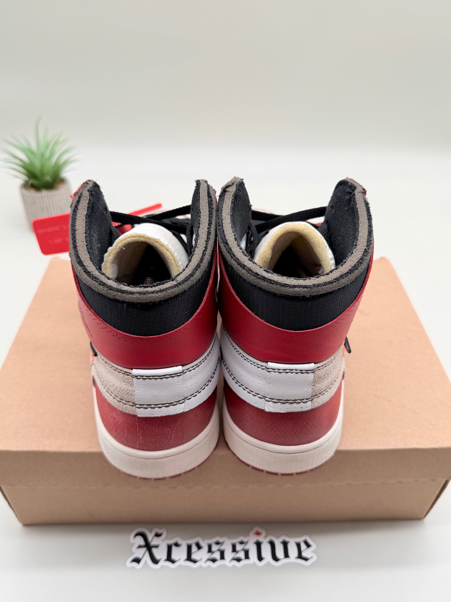 Off-White Jordan 1 Chicago