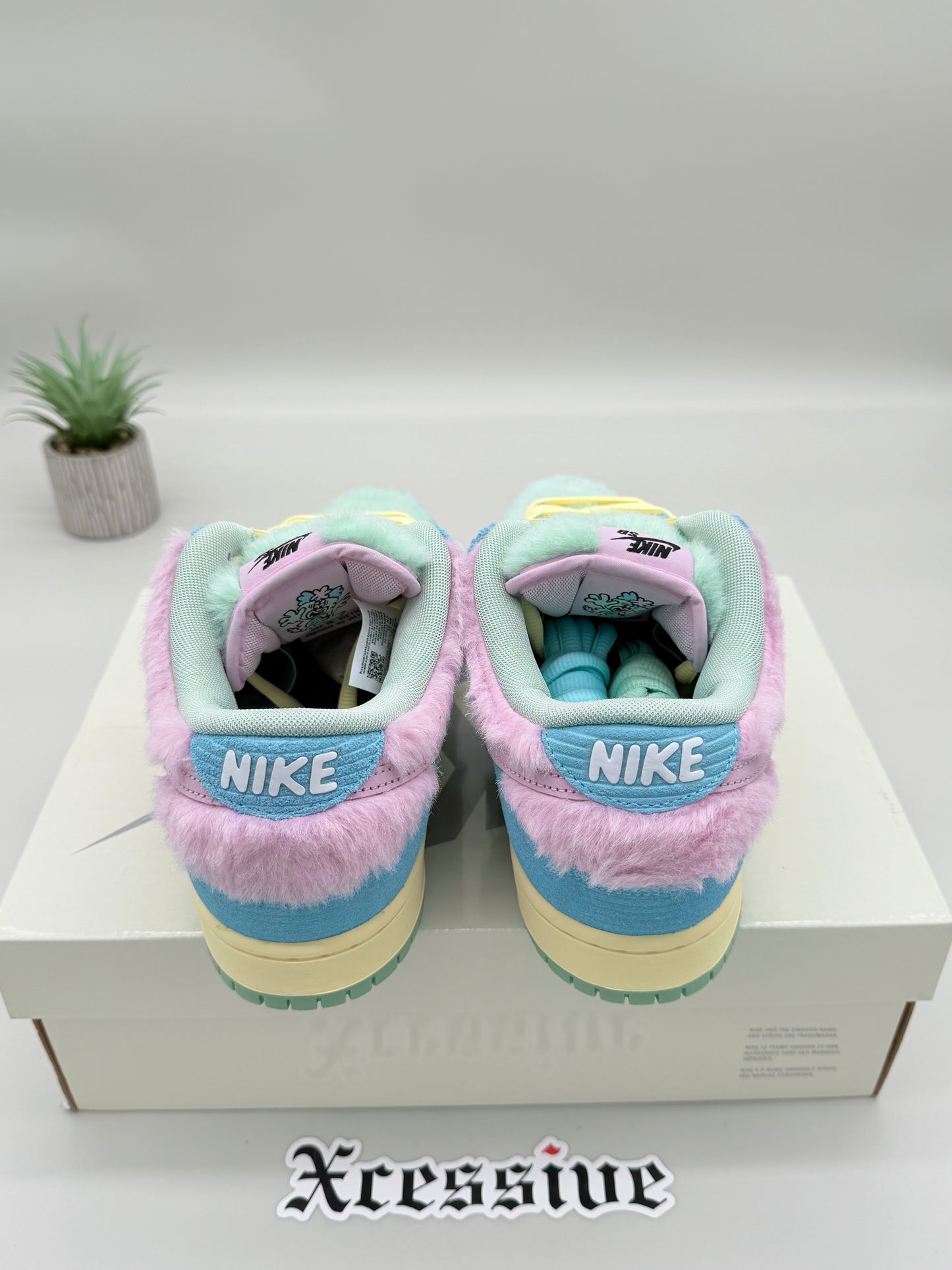 Nike SB Dunk Low Verdy Visty