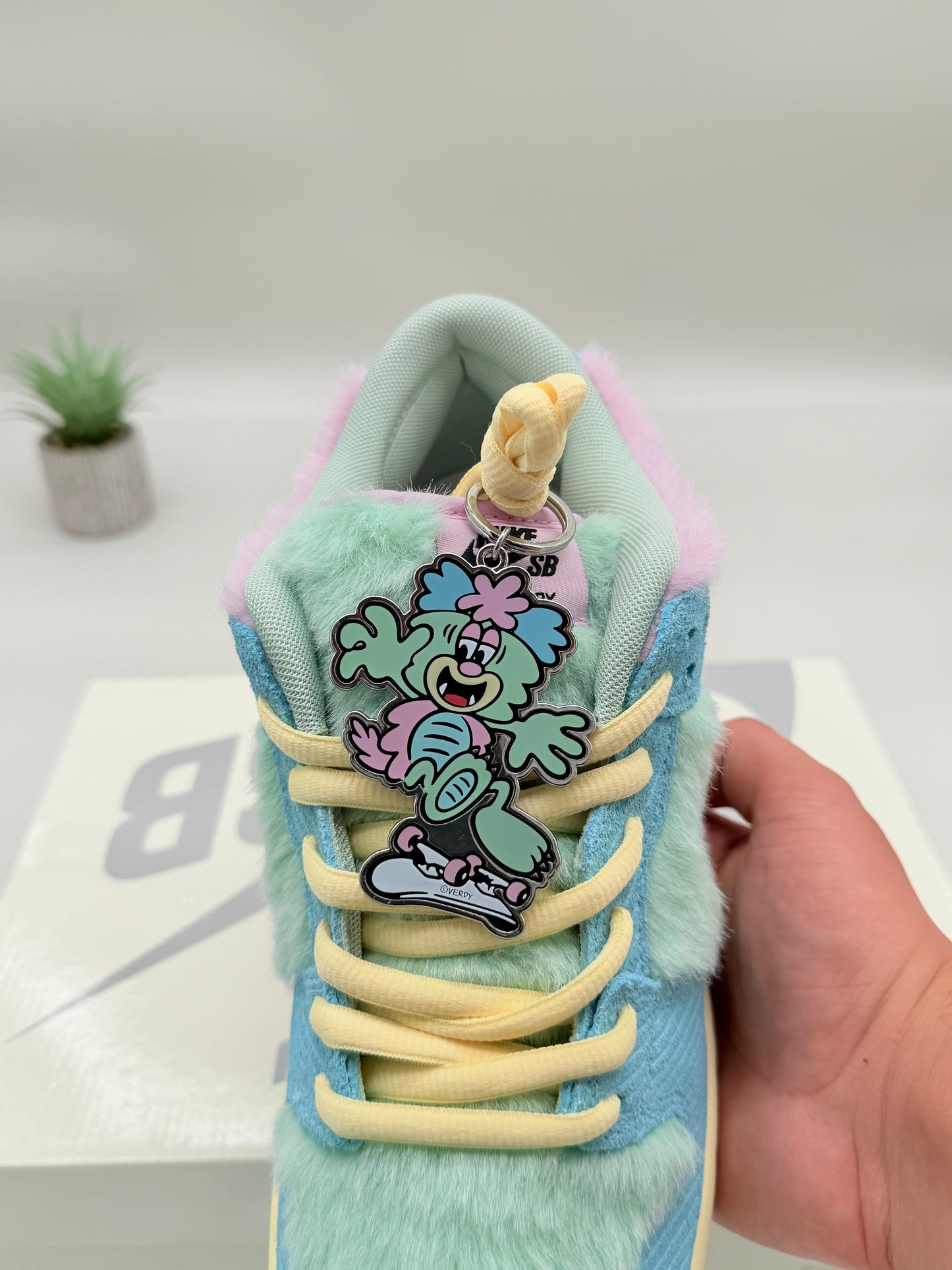 Nike SB Dunk Low Verdy Visty