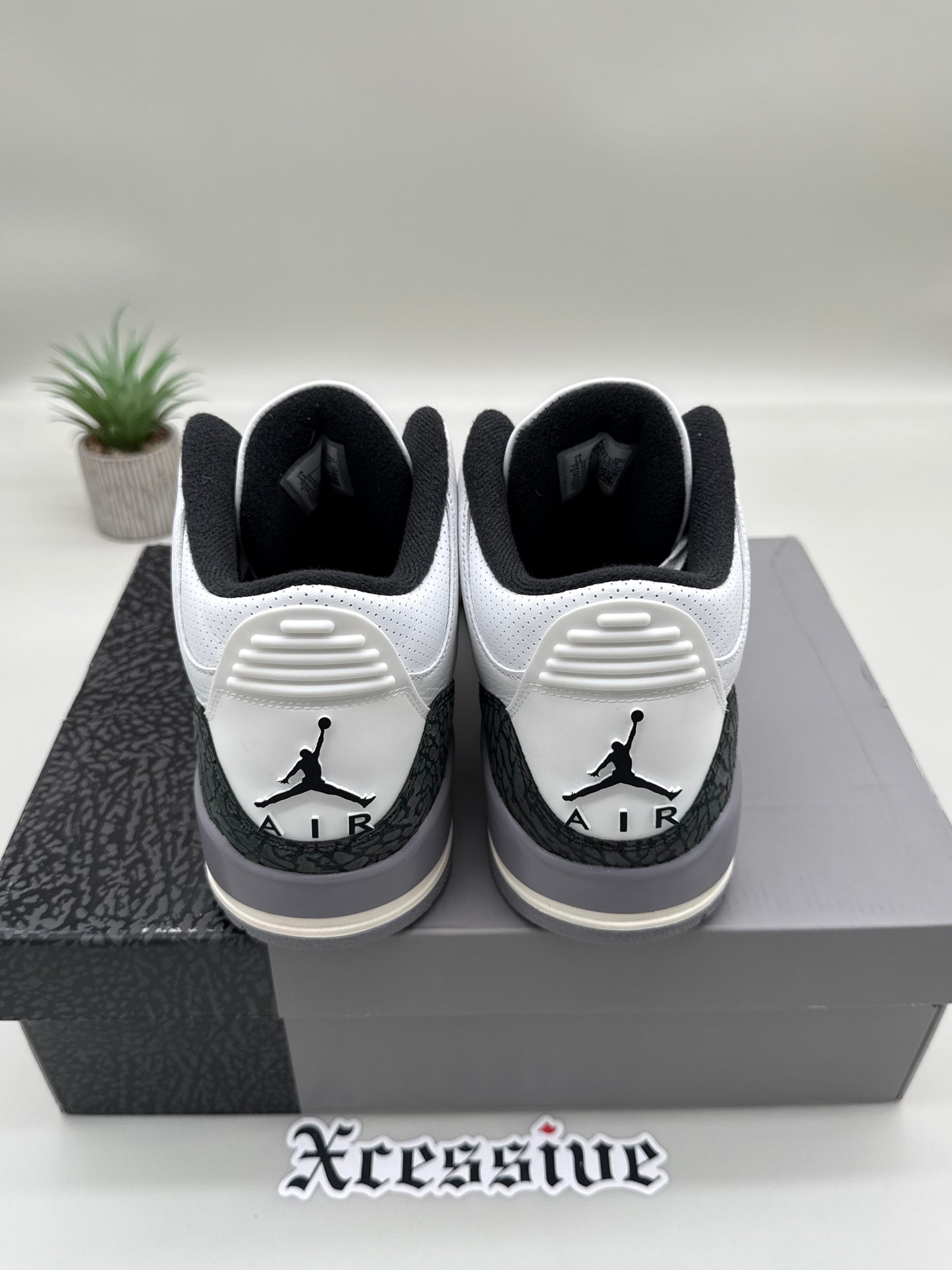 Jordan 3 Cement Grey