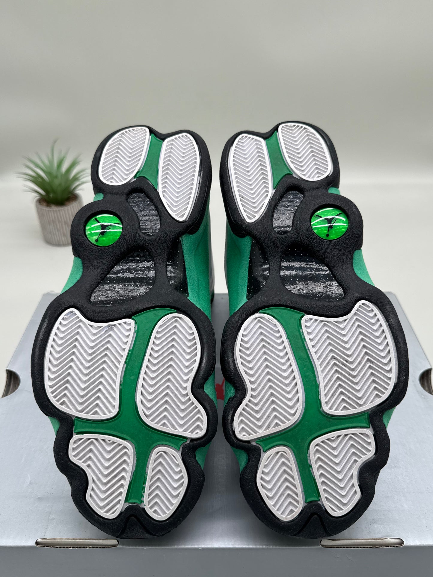 Jordan 13 Lucky Green