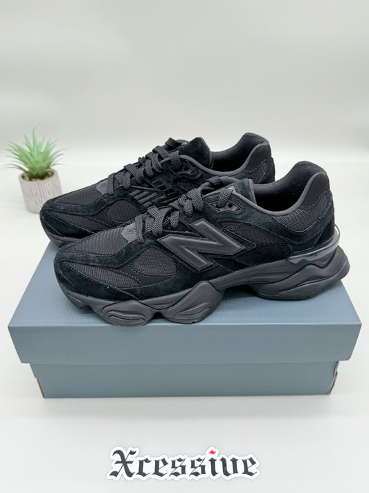 New Balance 9060 Triple Black