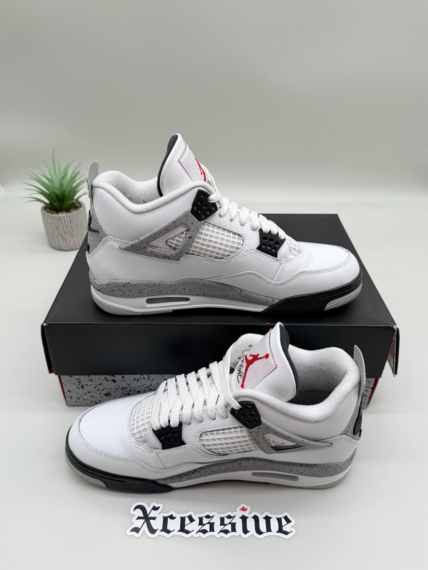 Jordan 4 White Cement