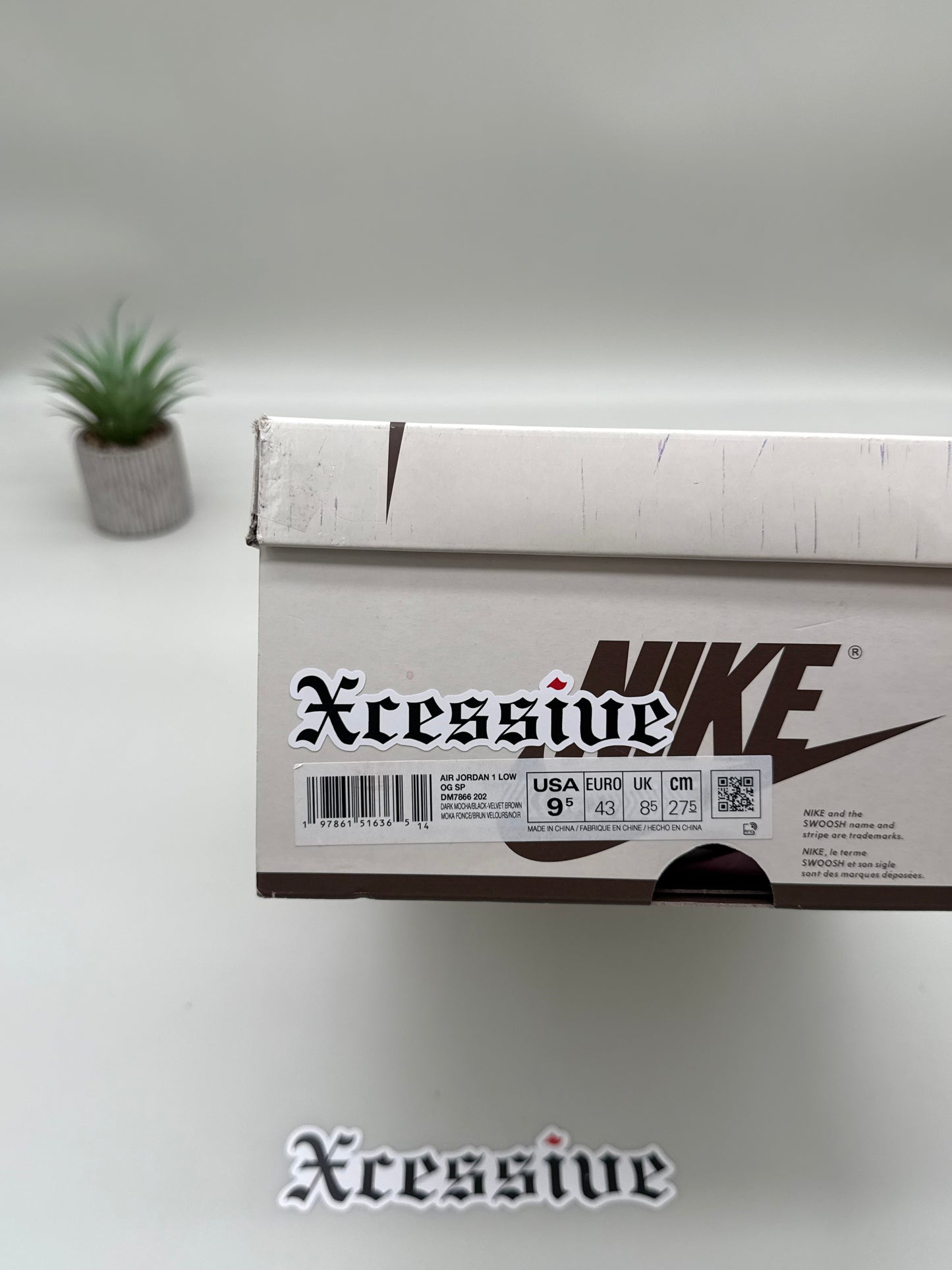 Jordan 1 Low Travis Scott Velvet