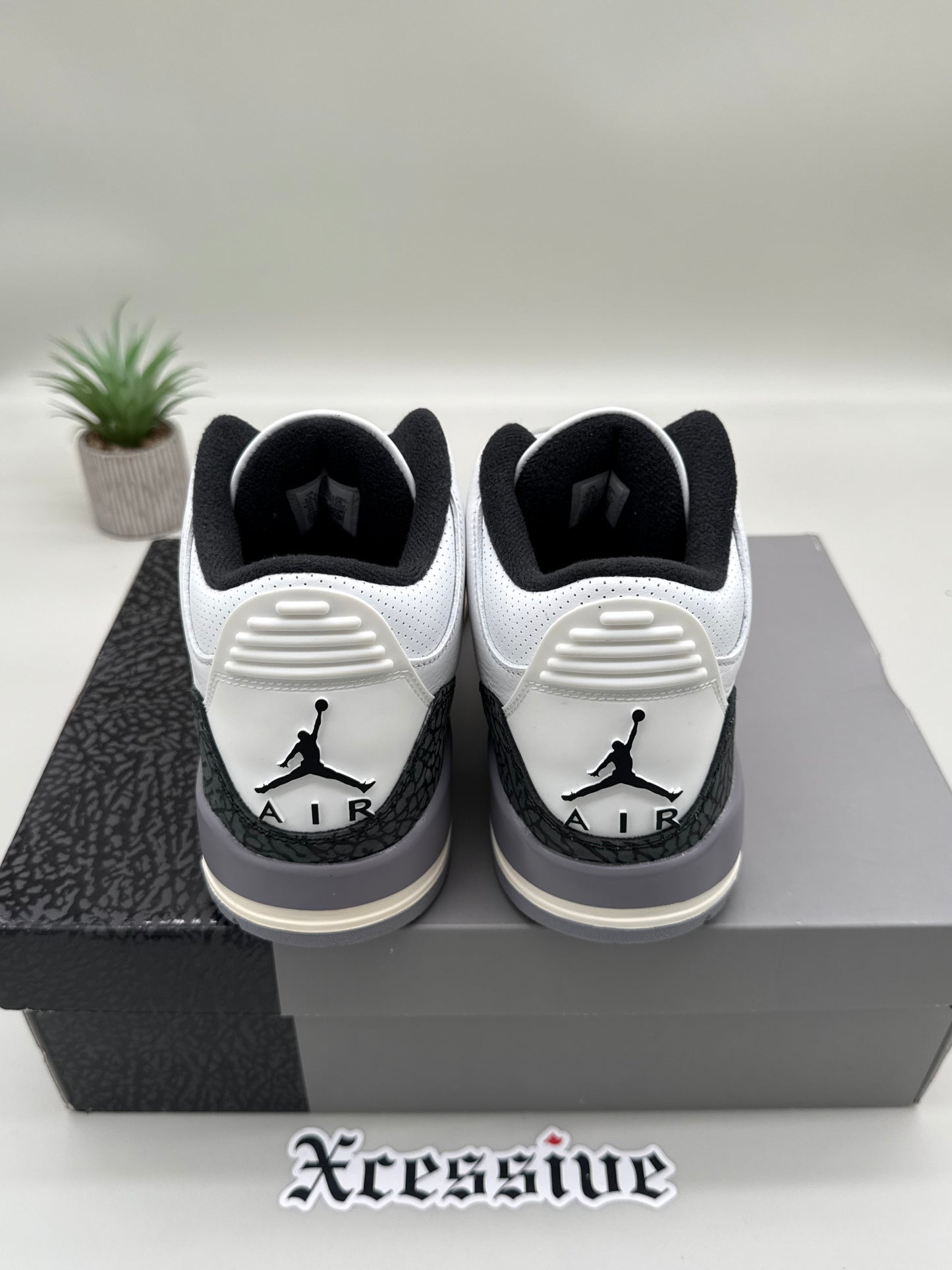 Jordan 3 Cement Grey