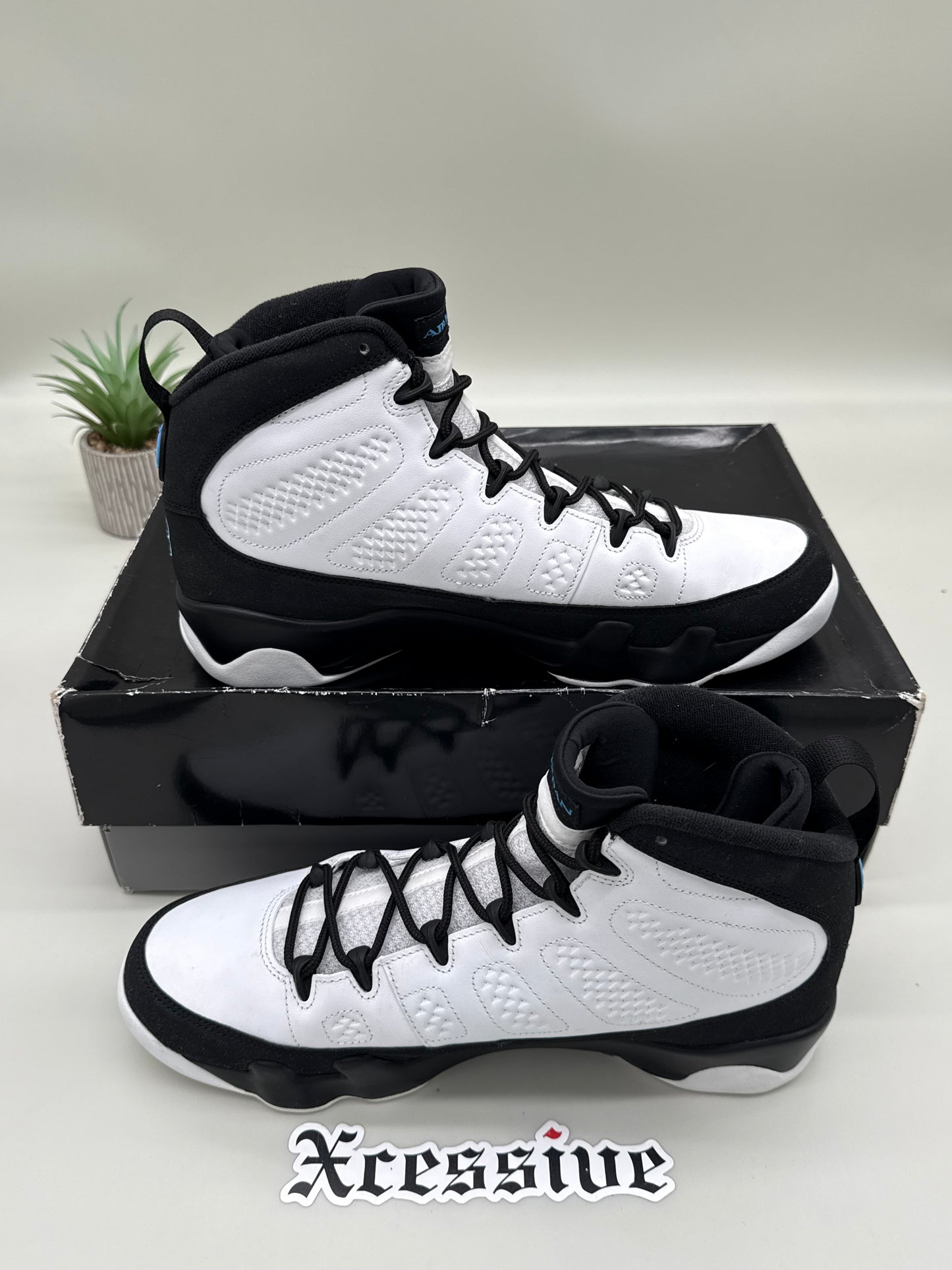 Jordan 9 University Blue