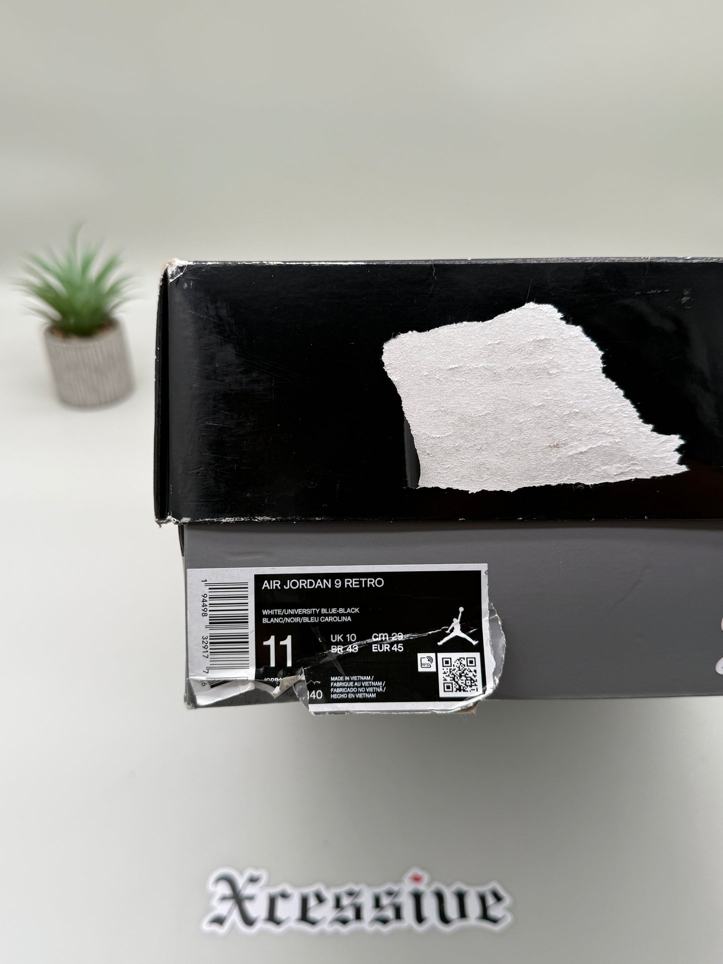 Jordan 9 University Blue