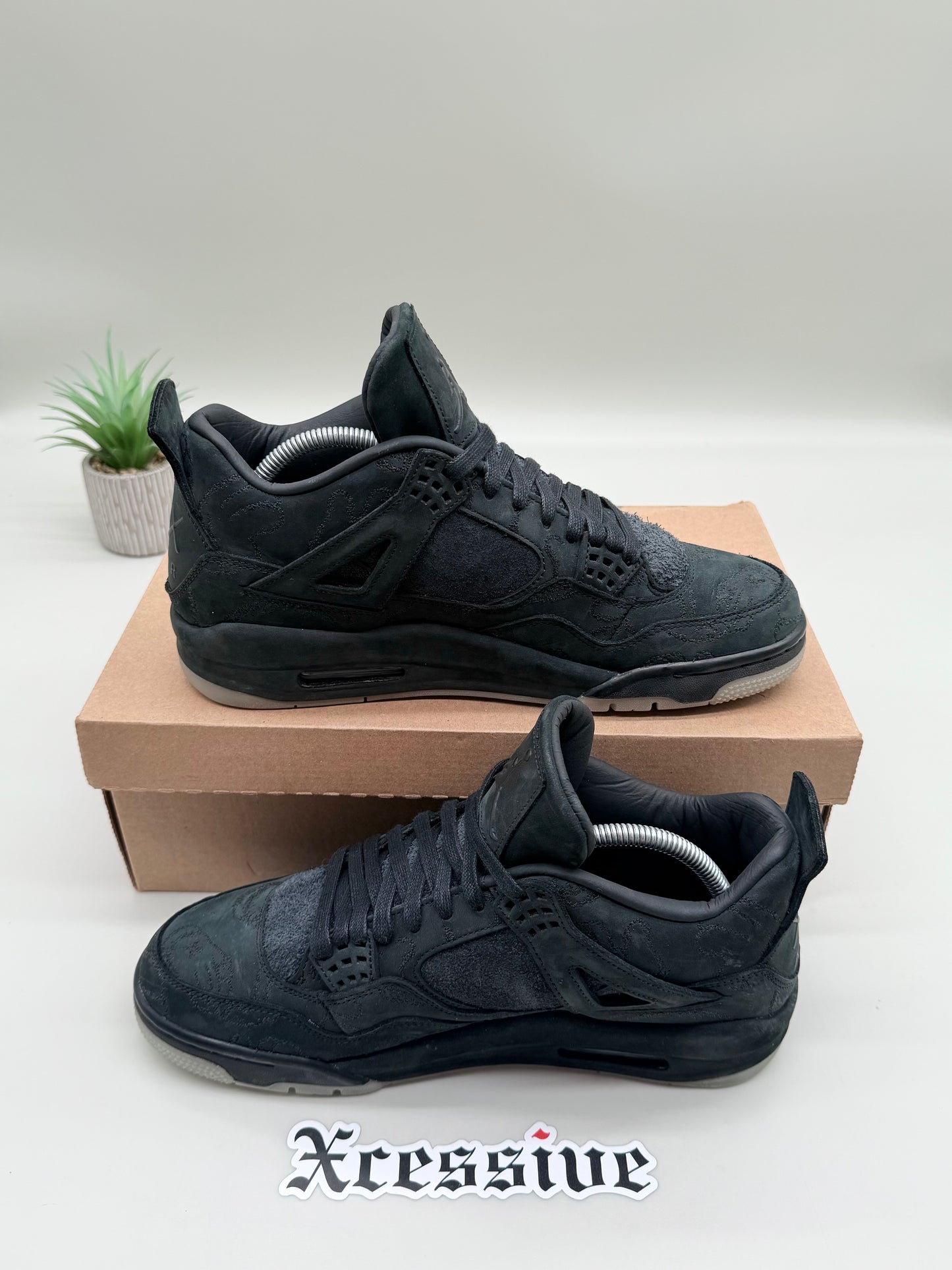 Jordan 4 KAWS Black