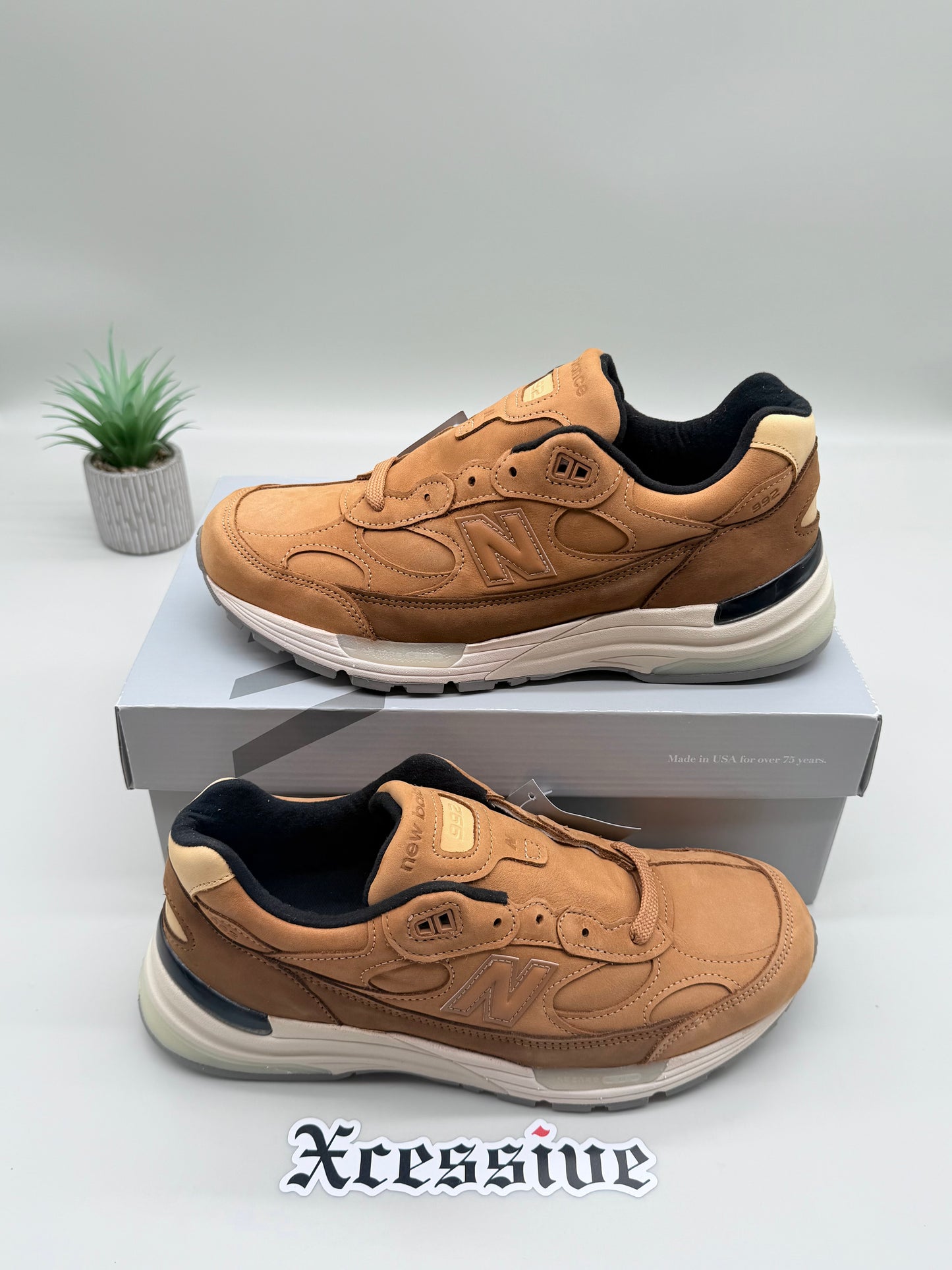 New Balance 992 Wheat
