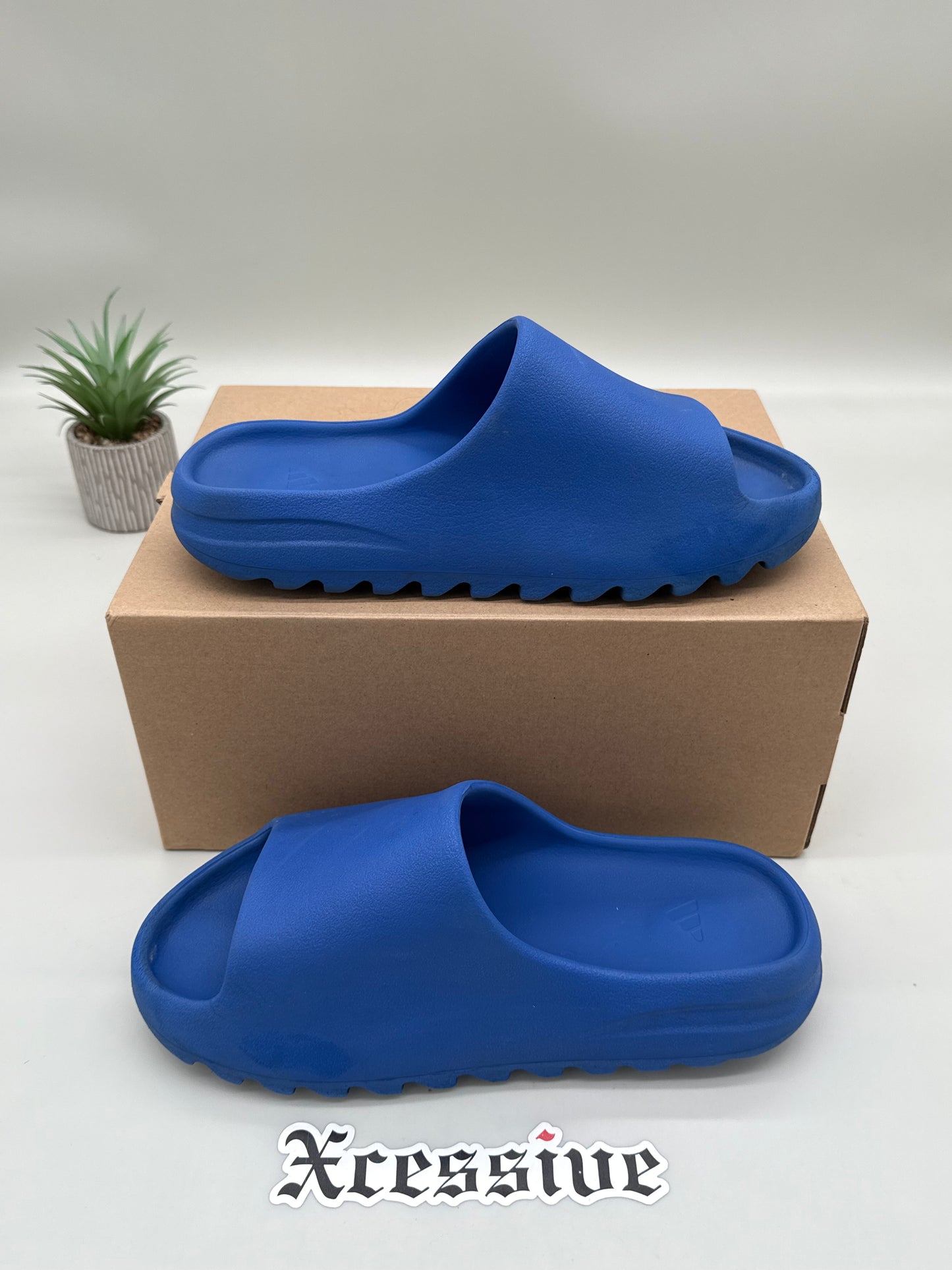 adidas Yeezy Slide Azure