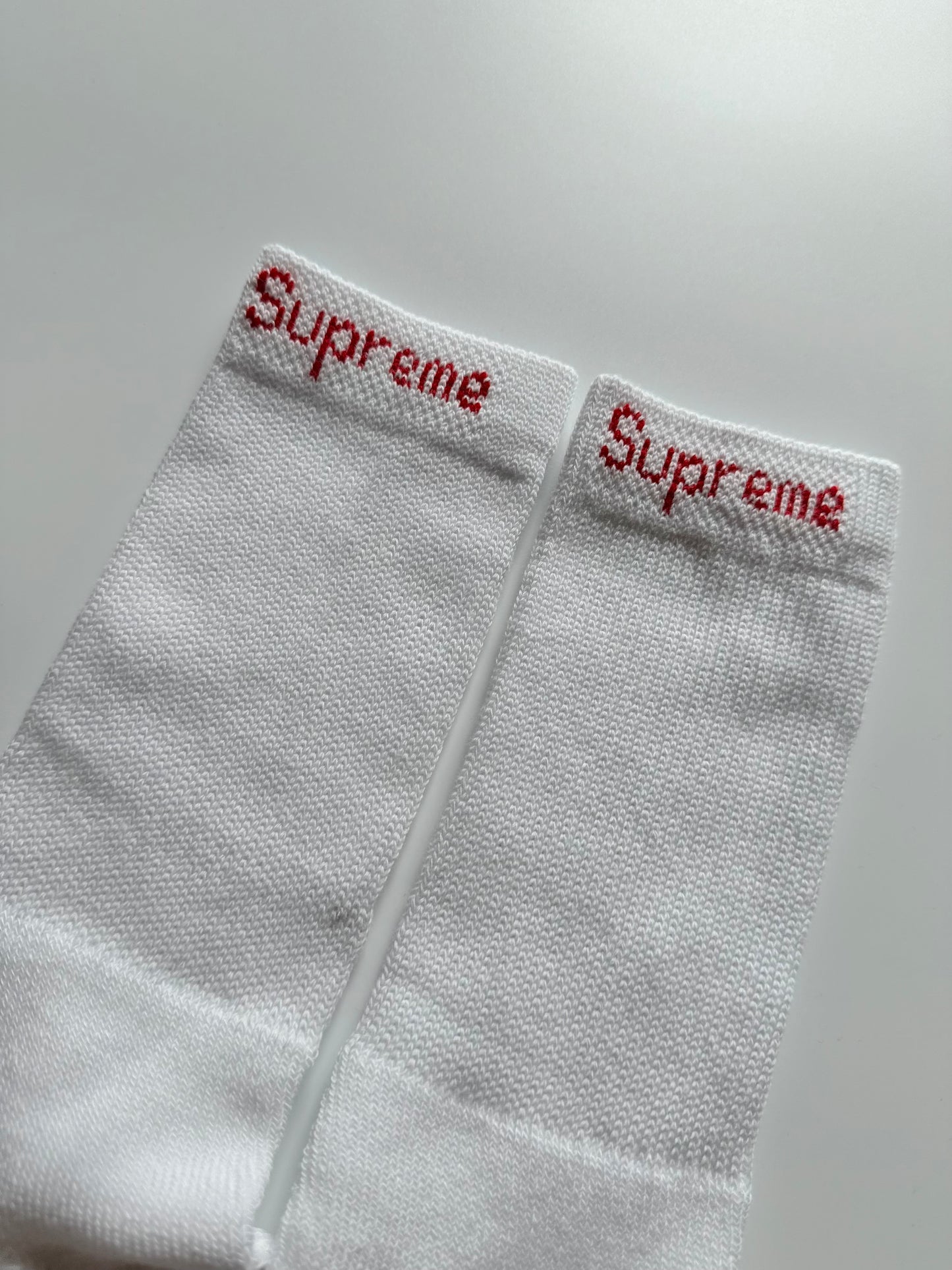 Supreme White Crew Socks
