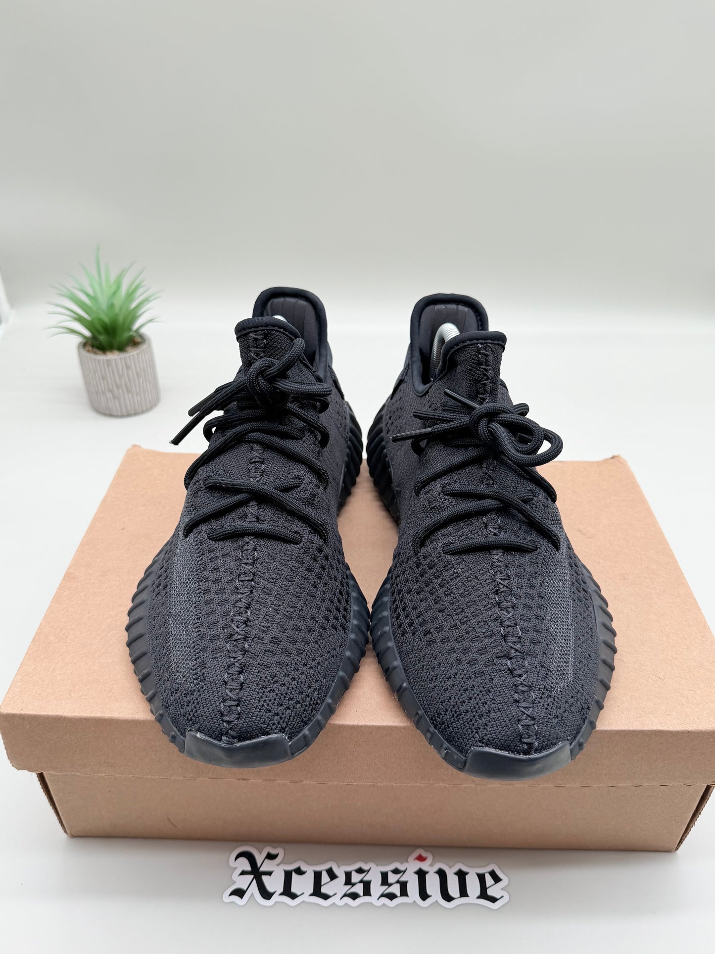 adidas Yeezy Boost 350 V2 Onyx