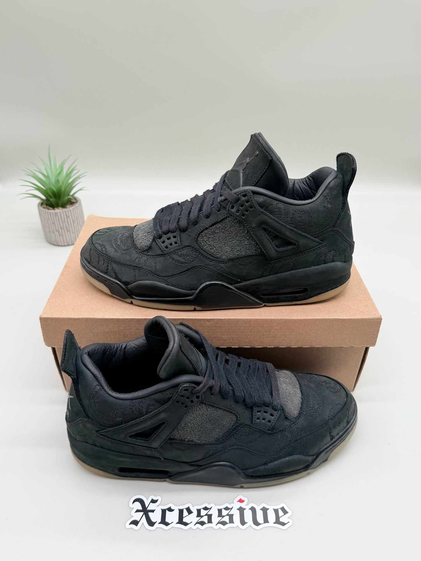 Jordan 4 KAWS Black