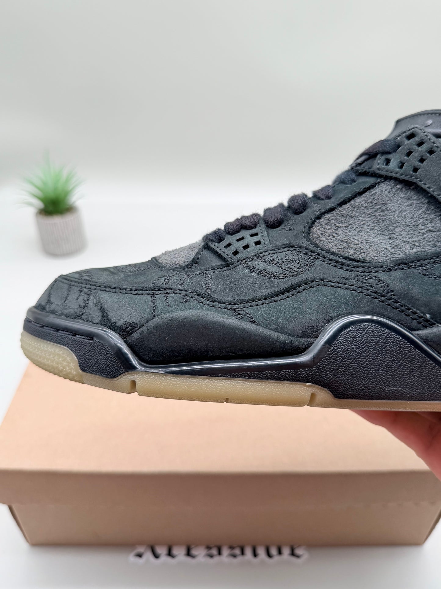 Jordan 4 KAWS Black