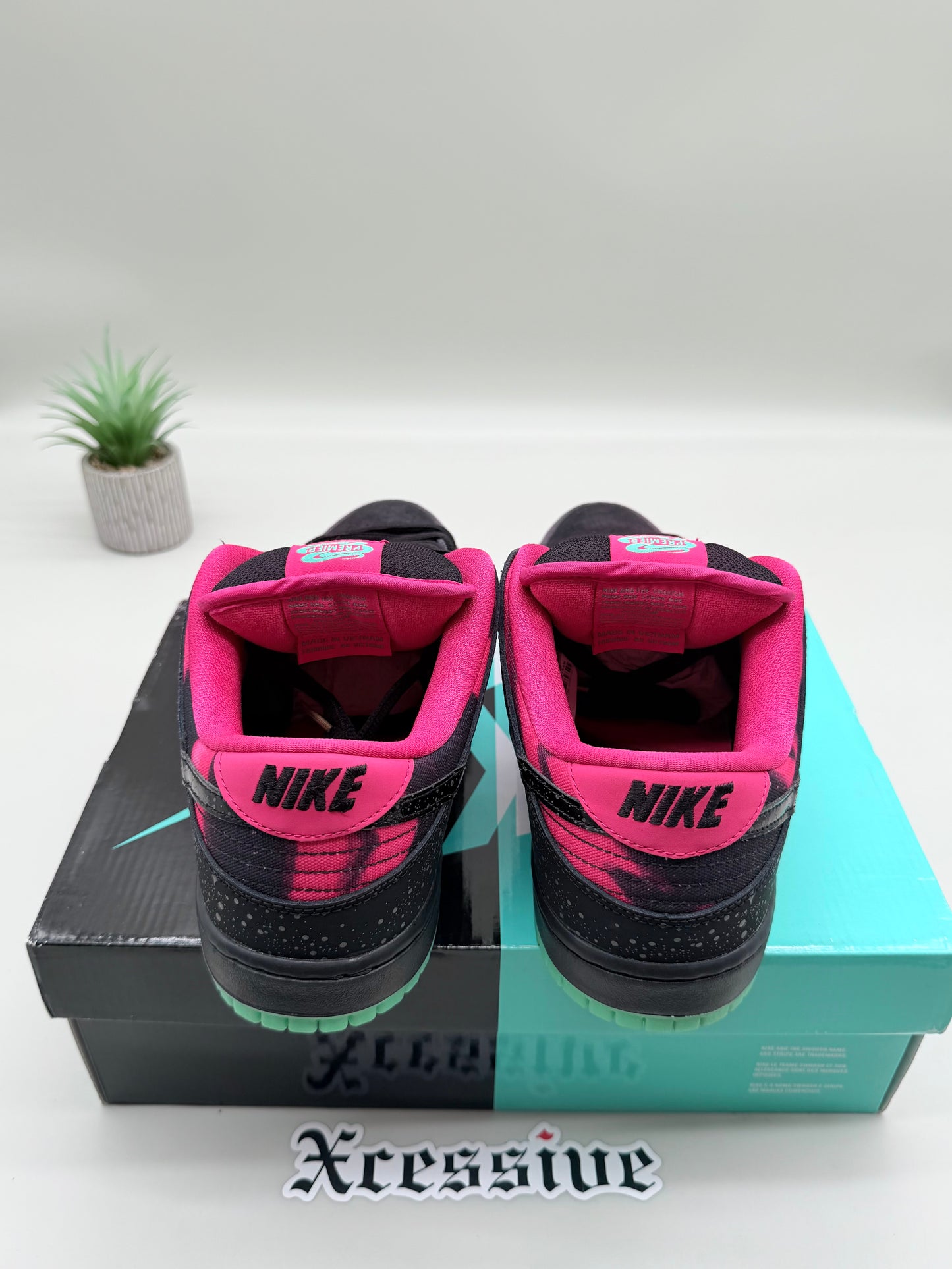 Nike SB Dunk Low Northern Lights