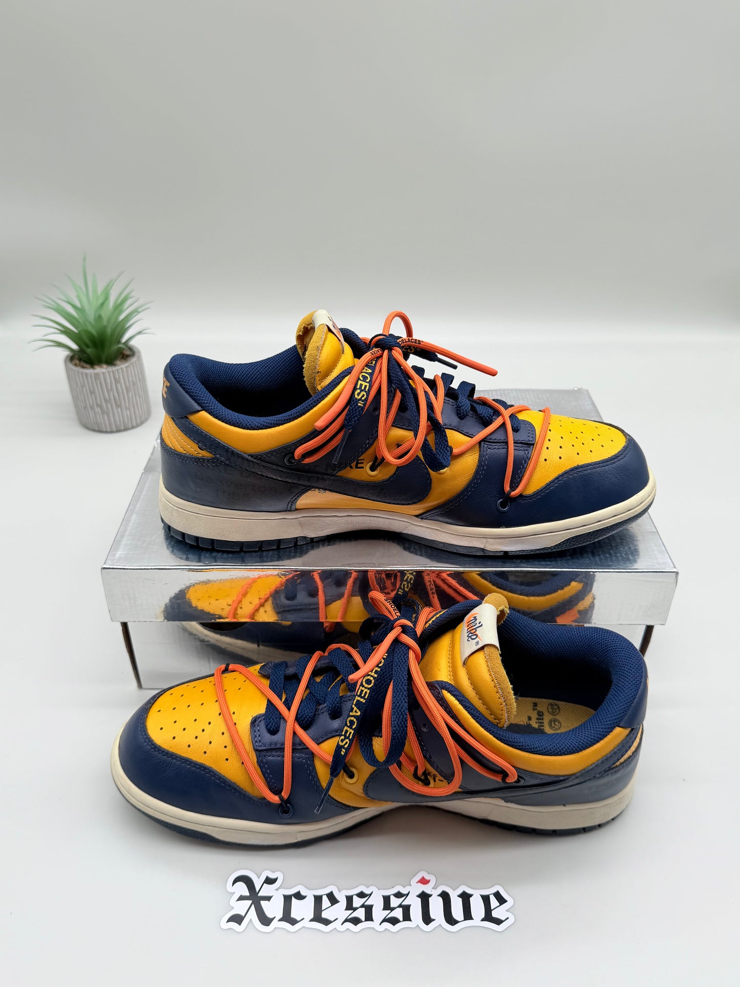 Off-White Nike Dunk Low University Gold